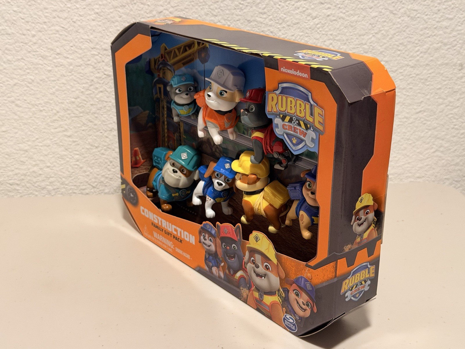 Rubble & Crew Construction Family Gift Pack 6 Figure Set Nickelodeon NEW