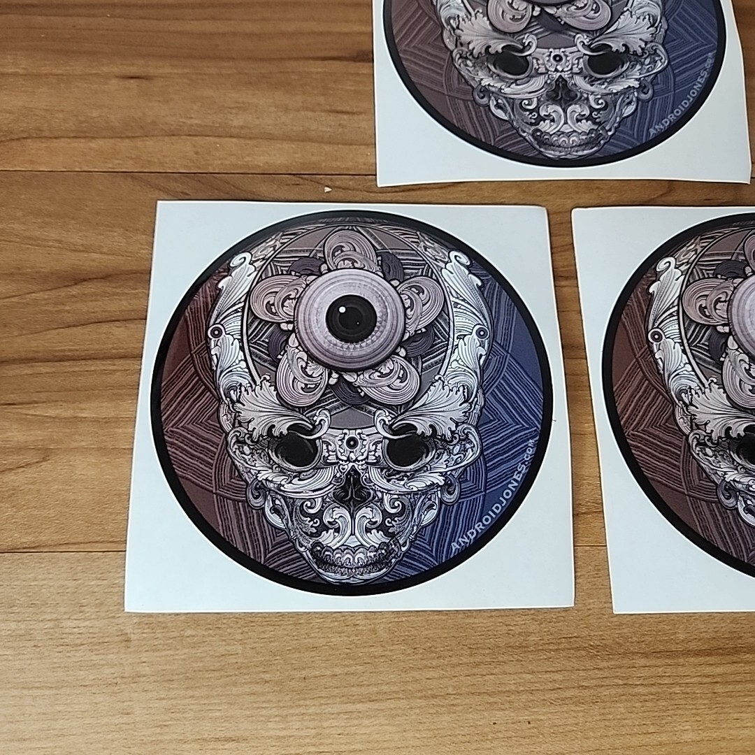 Android Jones STEALIEye Round 5" Art Sticker. Skeleton