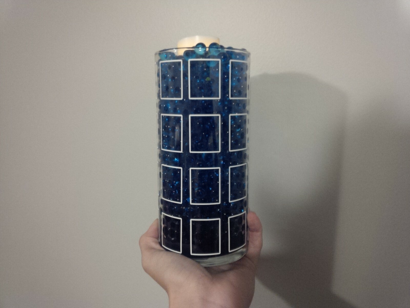 Cylinder Glass Tardis Vase – Art Deco Vinyl Decal – Doctor Who