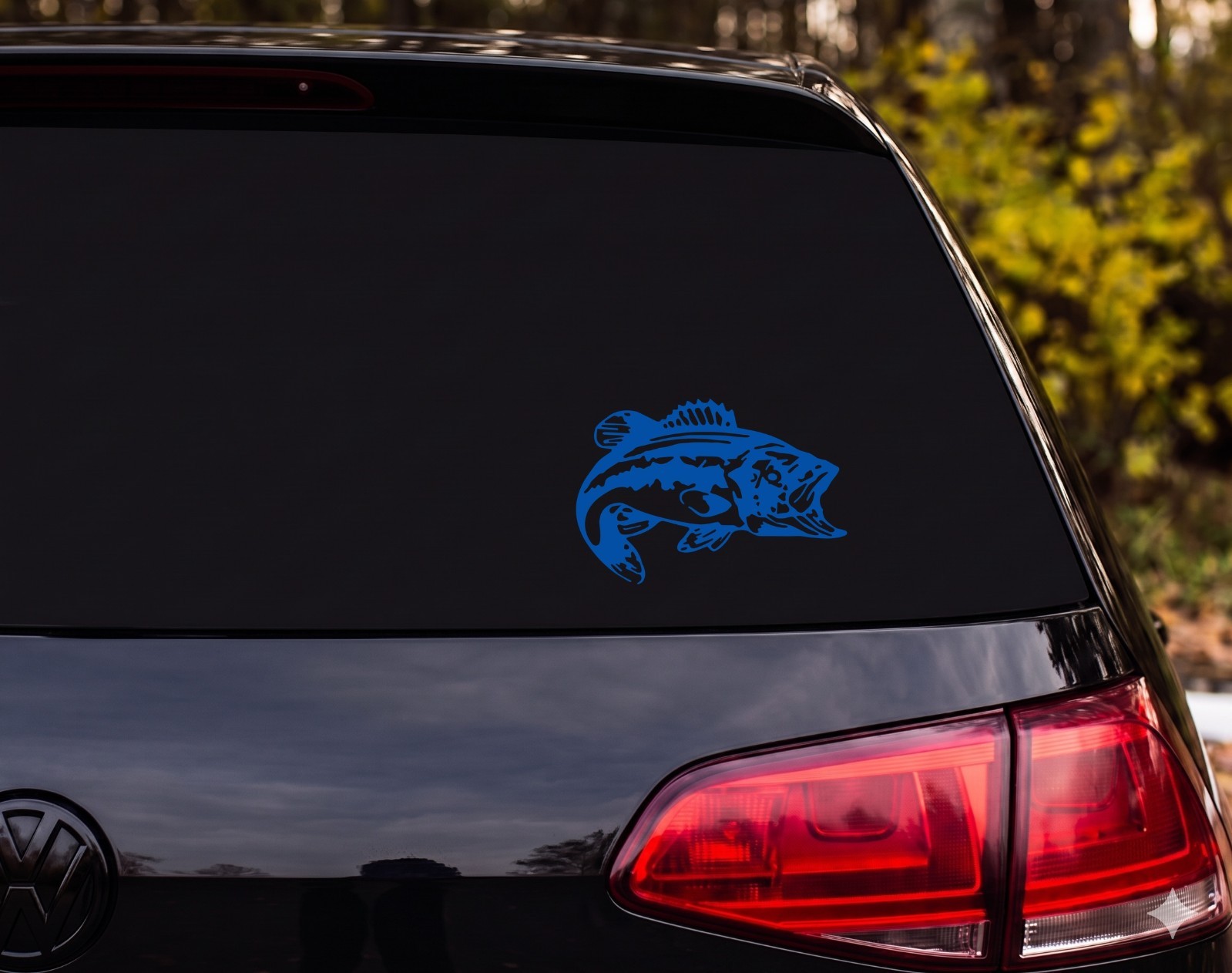 Largemouth Bass Jumping Vinyl Decal Sticker Outdoor Car Truck | Fishing Gift
