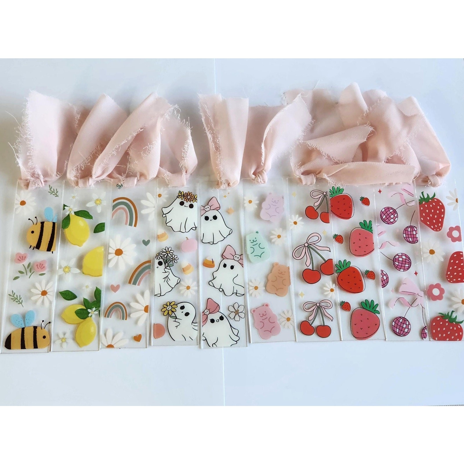 Butterfly Daisy Flower Bookmark Clear Acrylic Cute Coquette Bookish Gift For Her