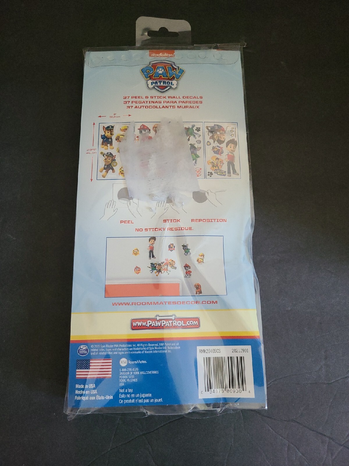 RoomMates RMK2640SCS Paw Patrol Peel and Stick 37 Wall Decals New