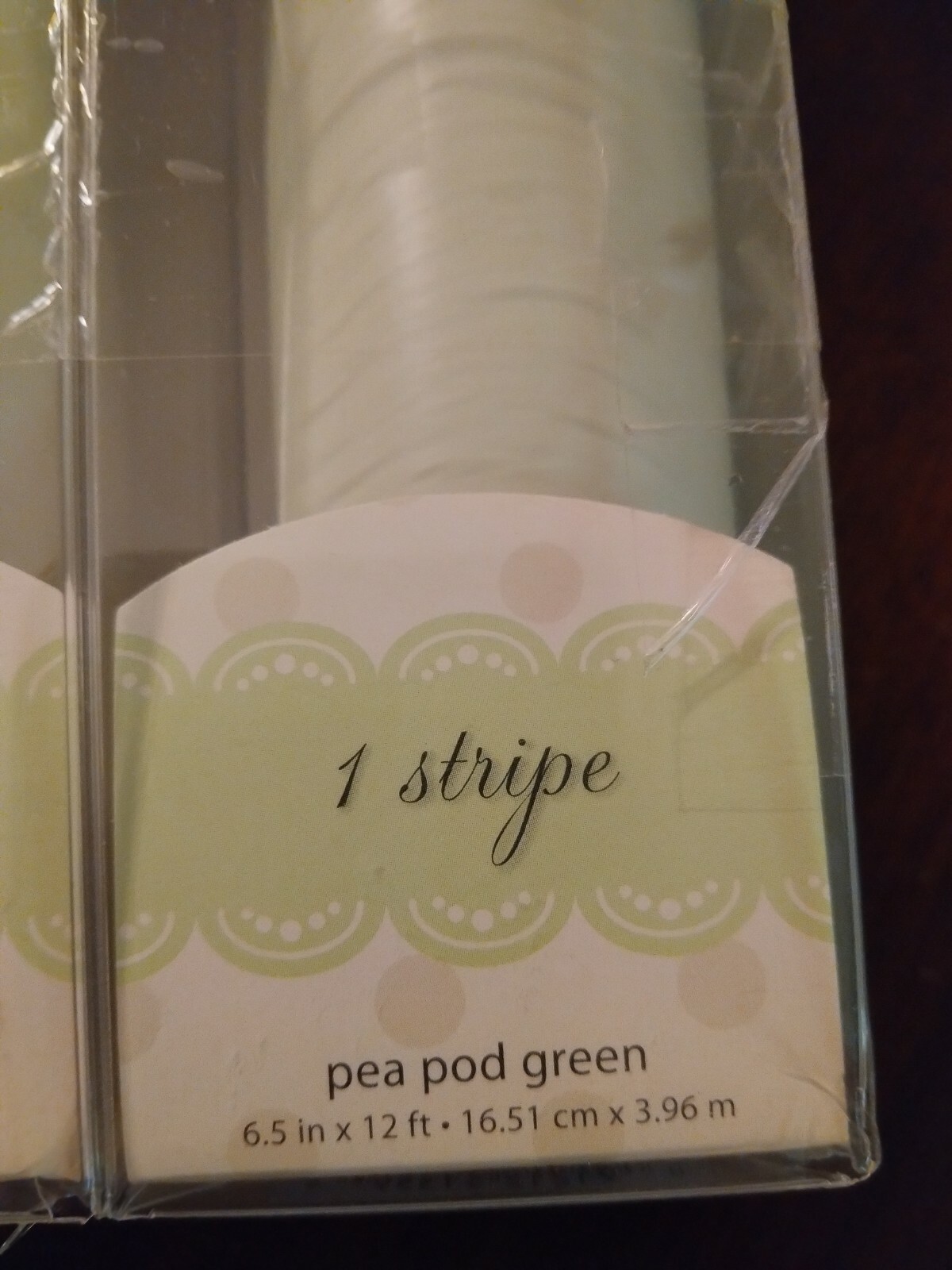WallPops! 3 Wall Art peapod green one stripe Peel And Stick Border NIB
