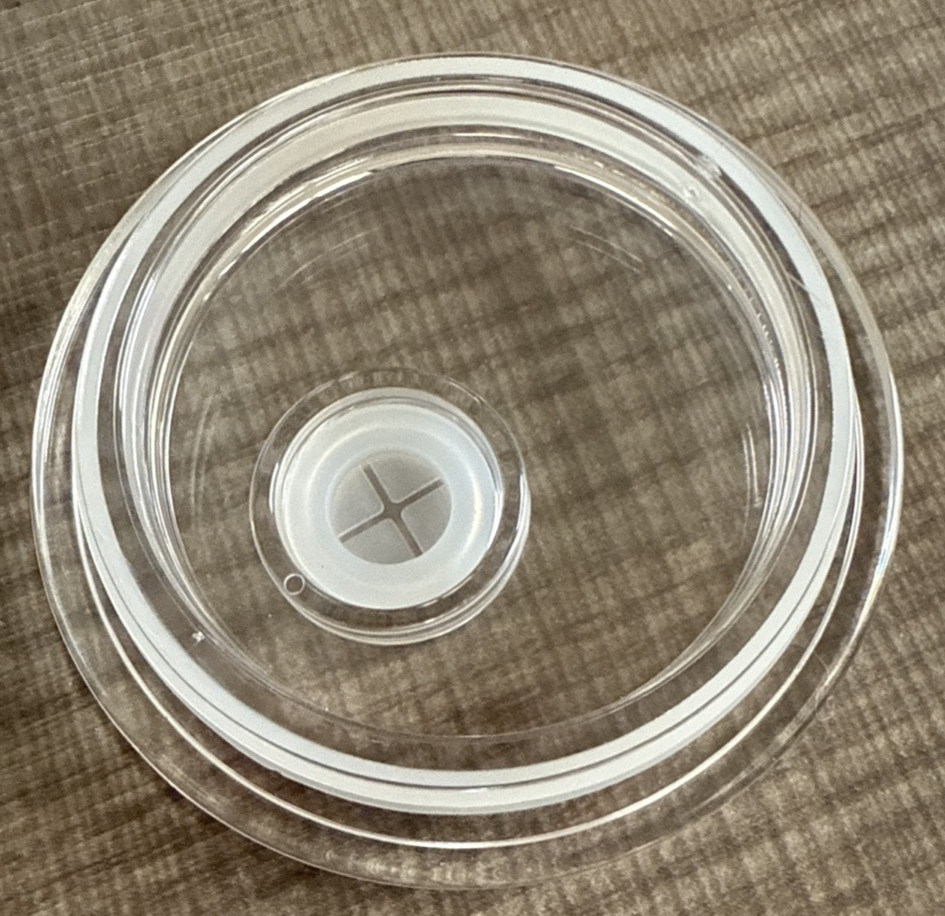 (Lot of 8) 16 oz Glass Cups with Acrylic Lids & Plastic Straws & Straw Cleaners!