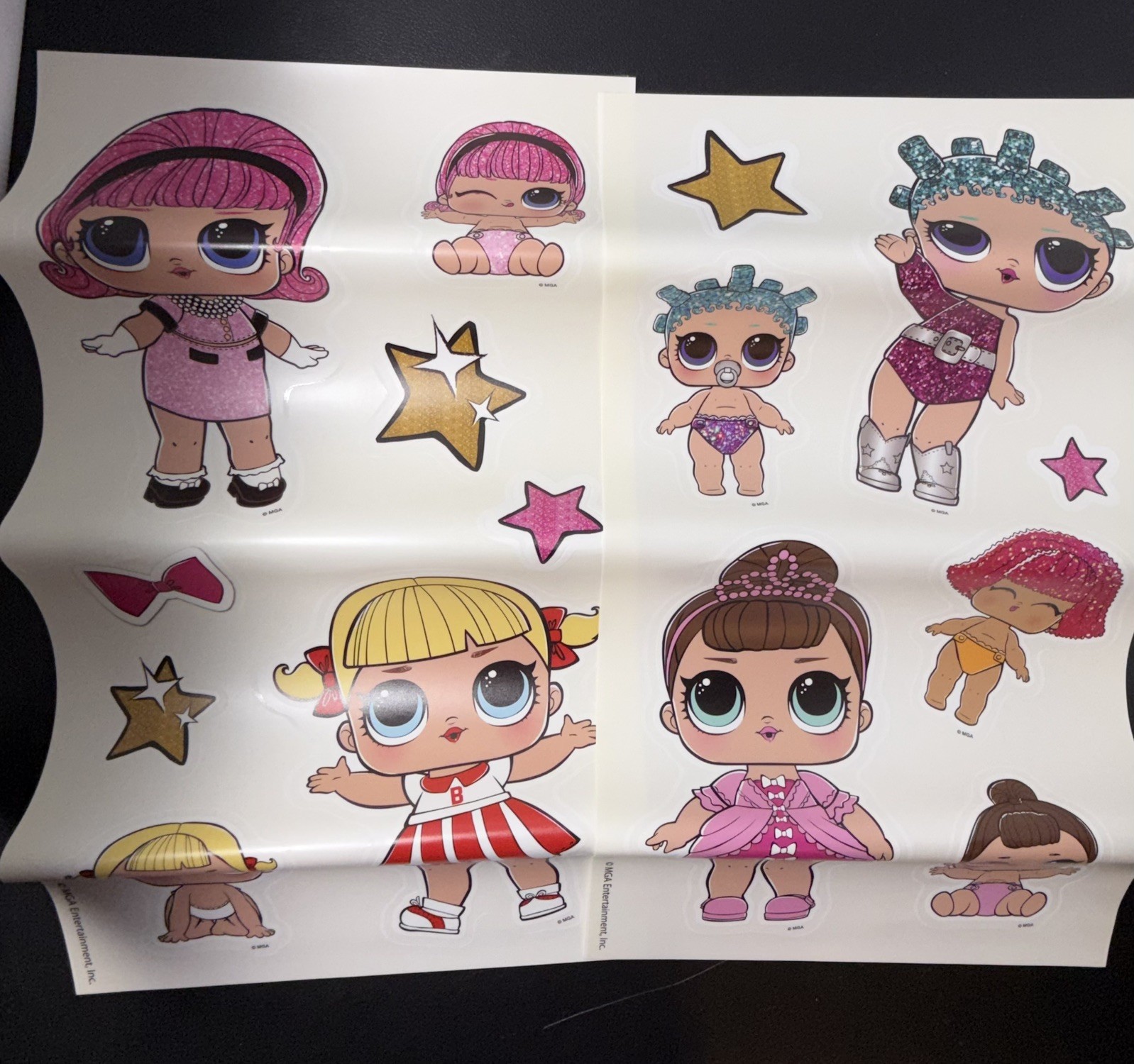 RoomMates L.O.L. Surprise! 29 Peel & Stick Repositionable Wall Decals