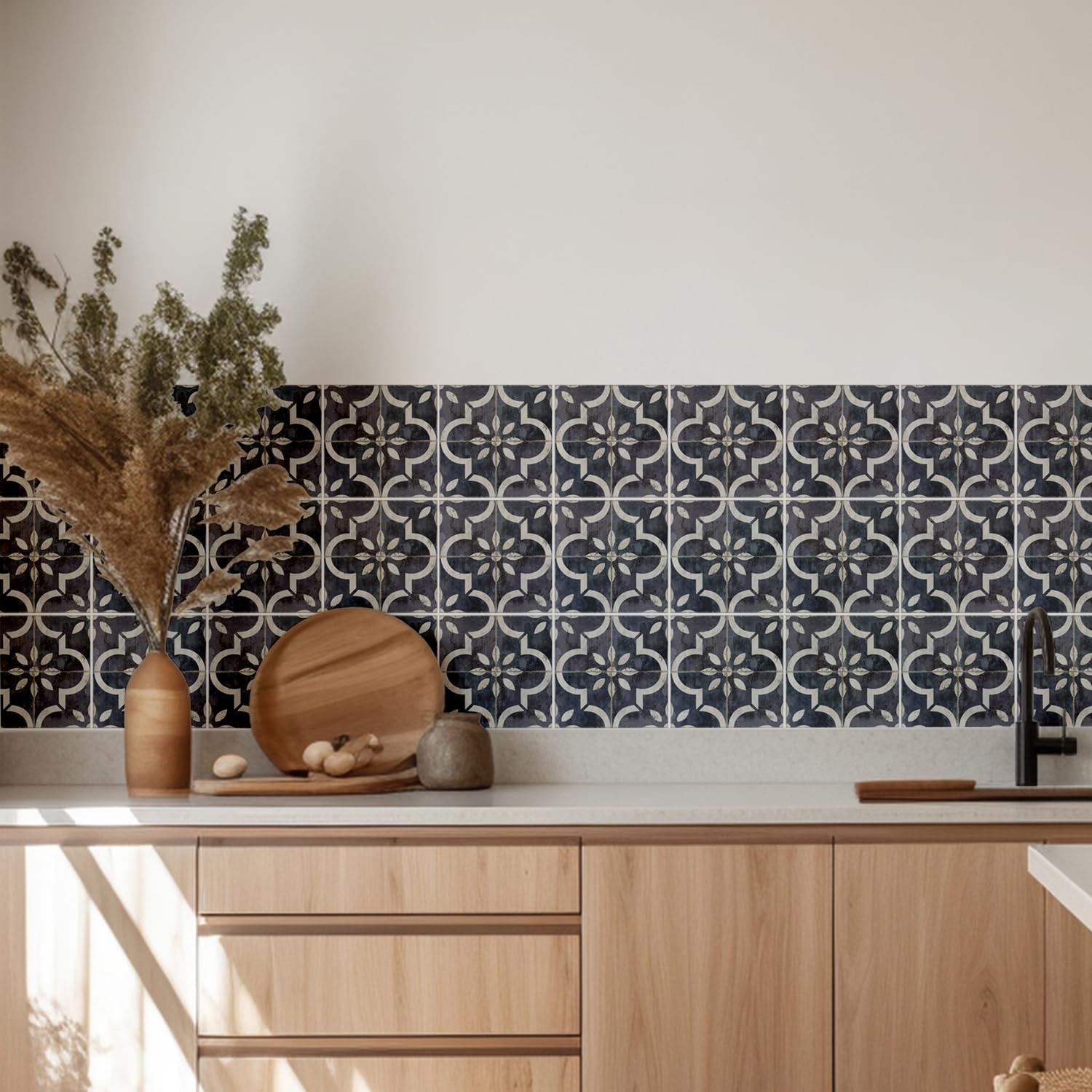 Peel‑and‑Stick Kitchen Backsplash Tiles, 30 PCS 4×4 Inch Neutral Boho Morocca…