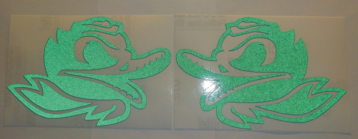 Oregon Ducks Combat Duck Decal Car Window Sticker Vinyl 6 X 4 Inches PAIR