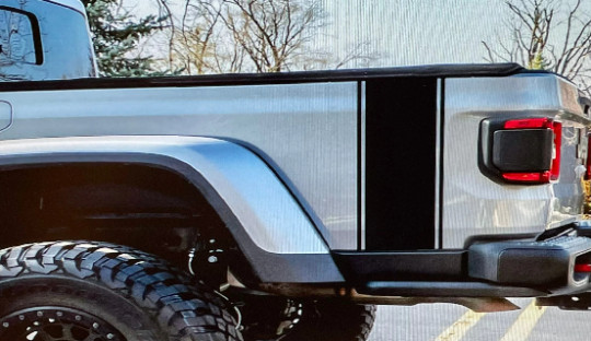 9” Plain bedside stripe fits 2019 2020 2021 2022 2023 Jeep Gladiator any model