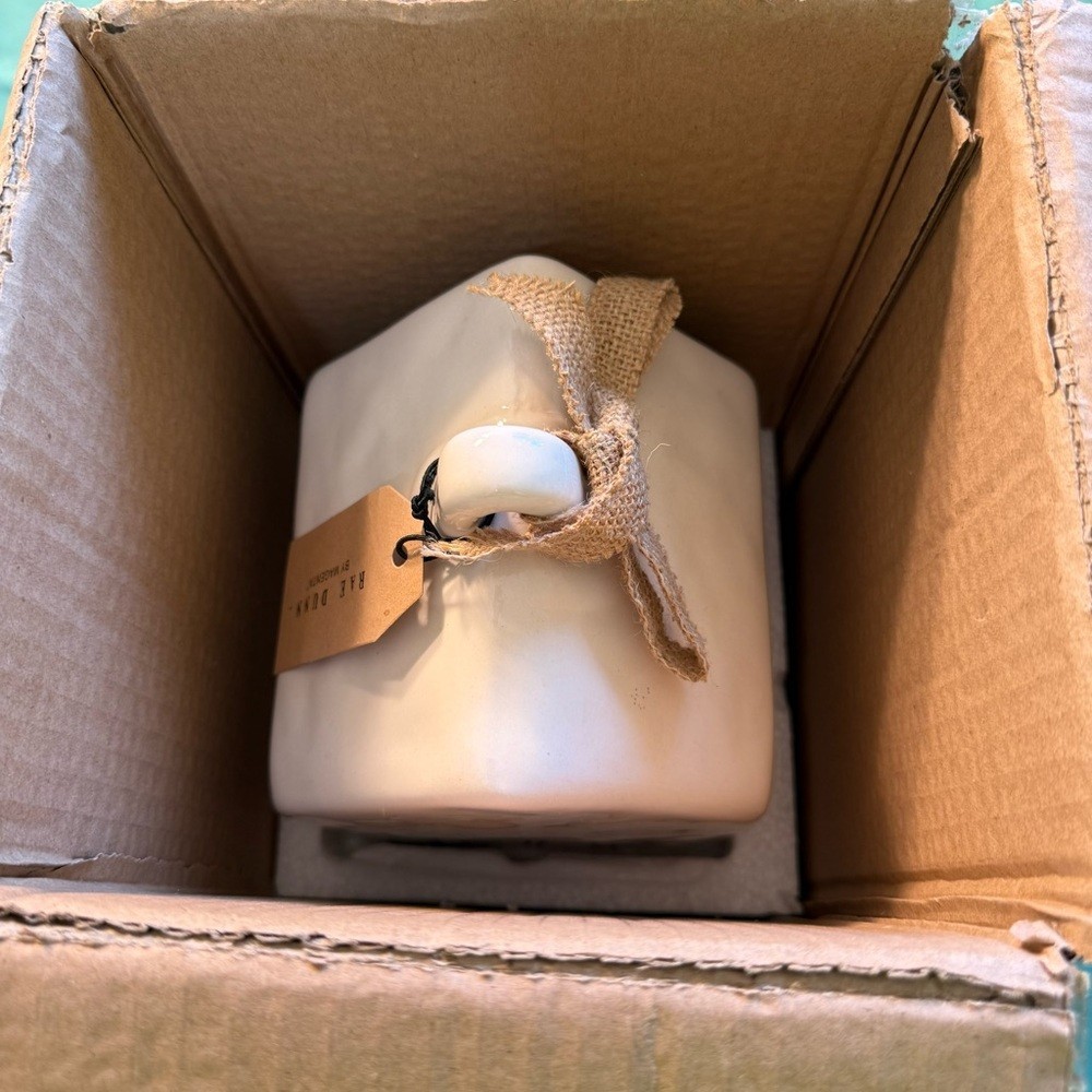 NEW in box Rae Dunn HOME White Ceramic Birdhouse Ribbon patio lawn garden