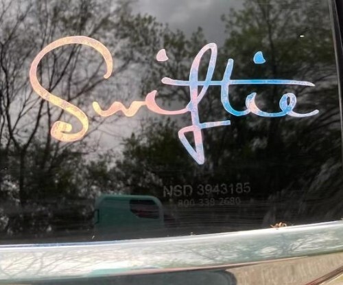 T aylor Swi ft, Swif.tie in satisfaction font, Computer/Car/Cup Vinyl Decal 2×4