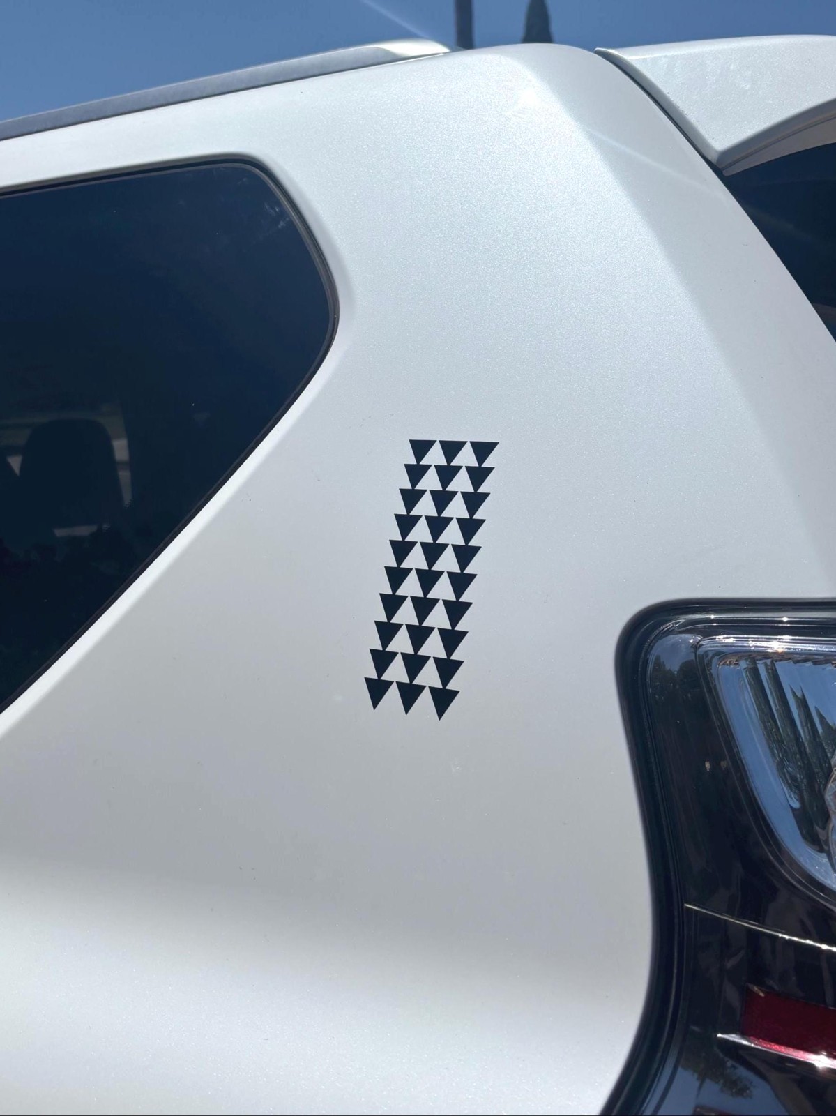 6" Black Hawaiian Design Tribal Triangle Arrows Vinyl Car Window Decal Sticker