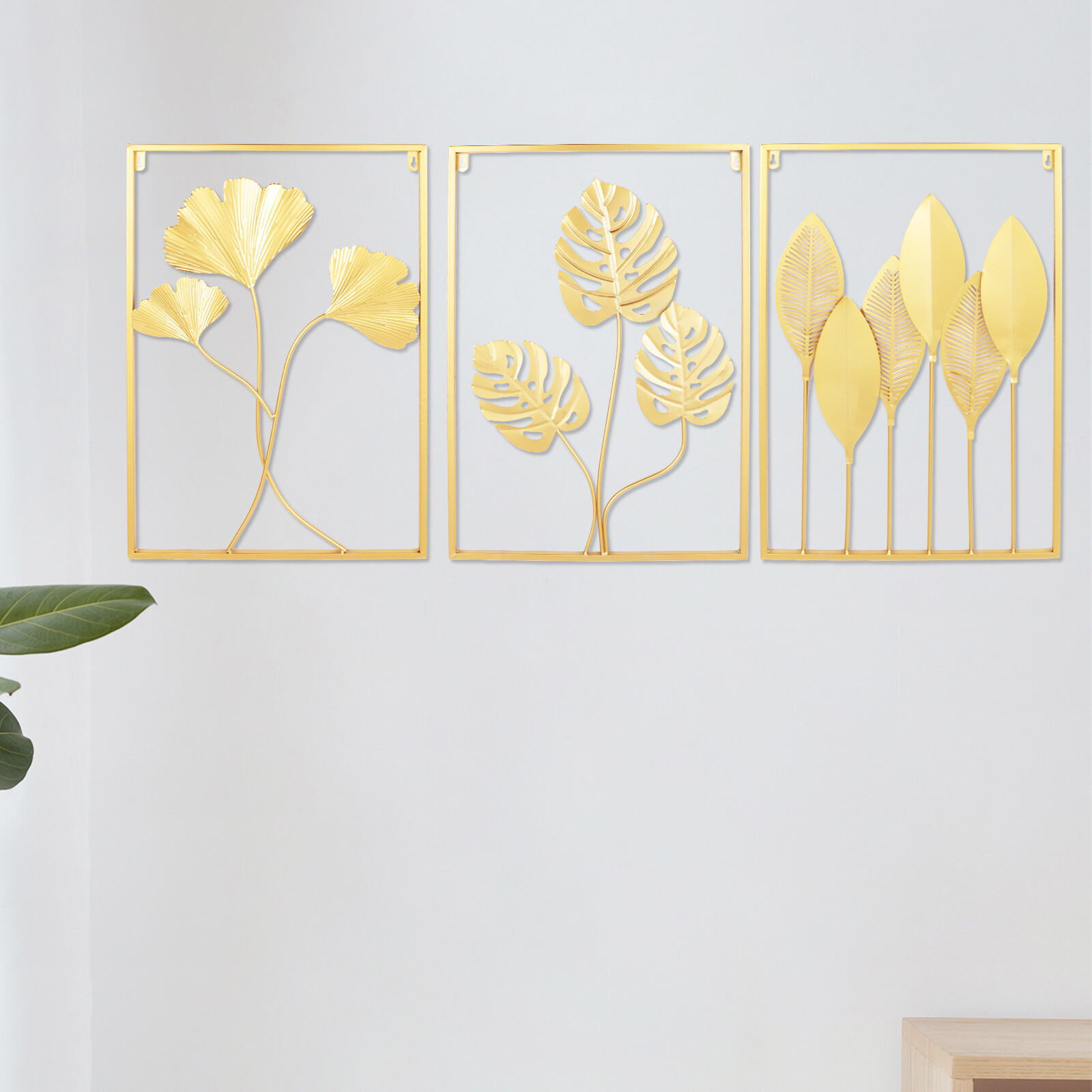 Metal Wall Art for Living Room, Large Leaf Frame Accent Leaves Wall Decor Home