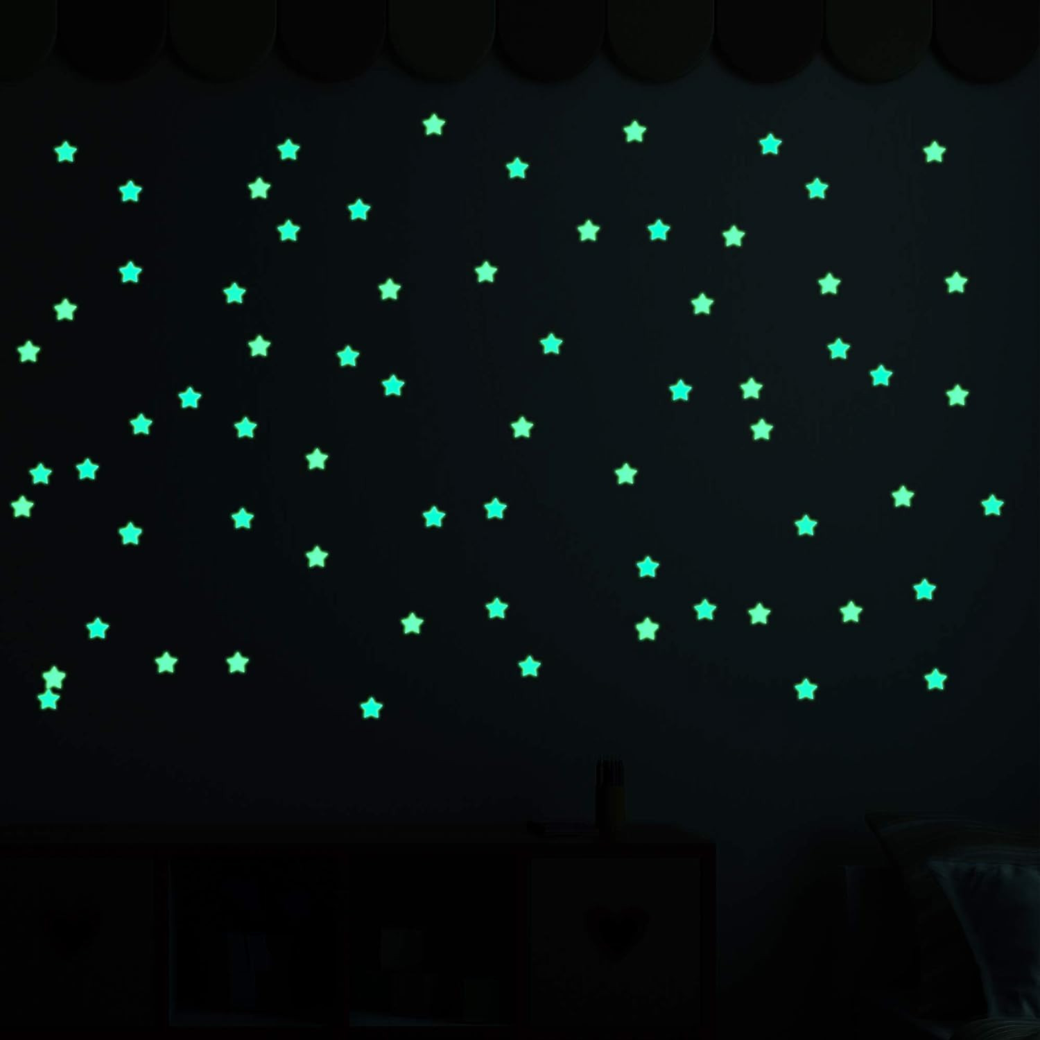 100 Pcs Colorful Glow in the Dark Luminous Stars Fluorescent Noctilucent Plastic