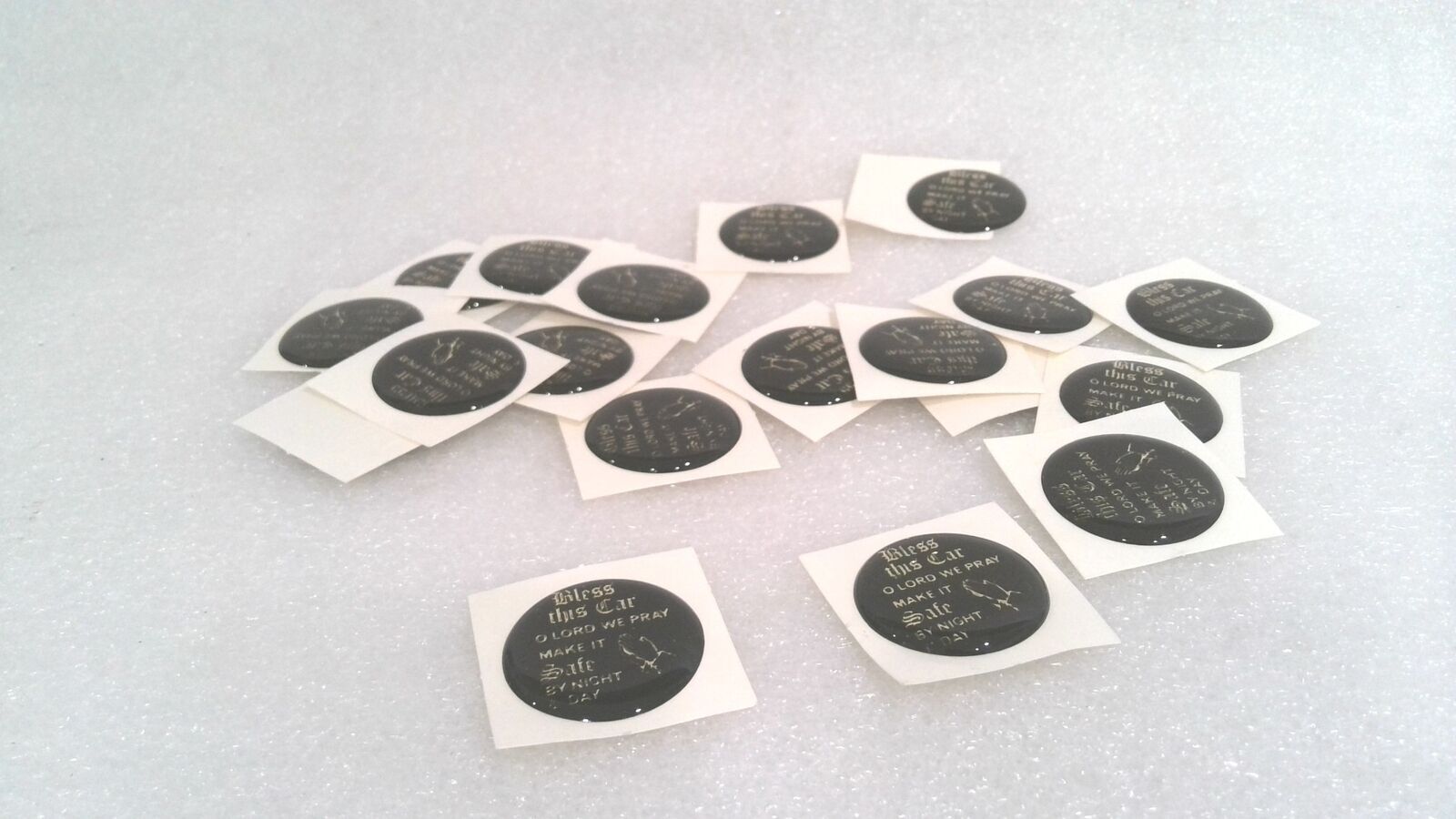 "BLESS THIS CAR OH LORD WE PRAY" DOMED DECAL EMBLEM, 2 MM X 1.1" (LOT OF 3)