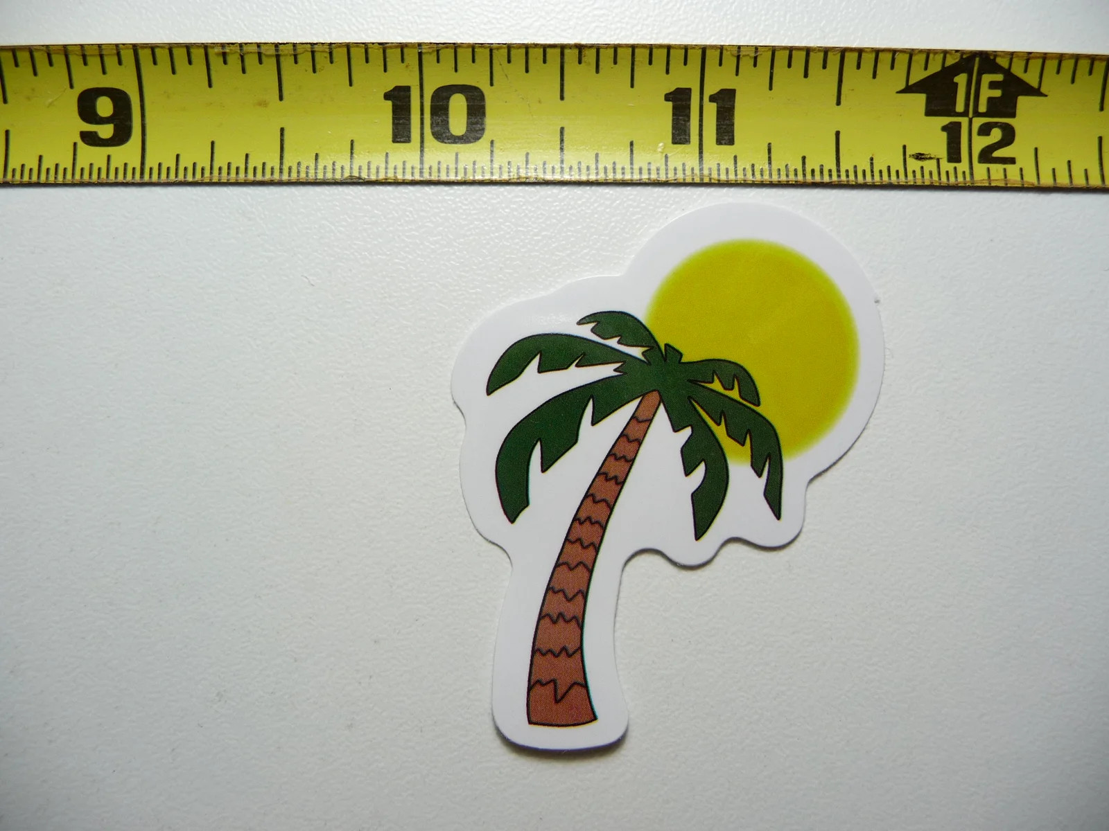 LONE PALM TREE IN SUN SMALL STICKER DECAL TROPIC SCENE VACATION TRIP