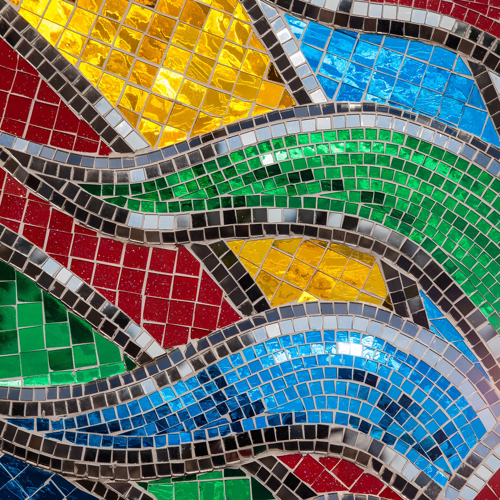 3200 Pieces Adhesive Mosaic Tiles 5 x 5 mm Disco Tiles 2 Rolls (Purple/Green)