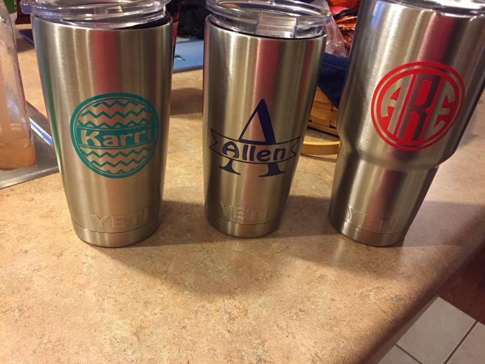3 inch Vine Circle Chevron Monogram Name Decal Sticker Tumbler Cooler Car Phone