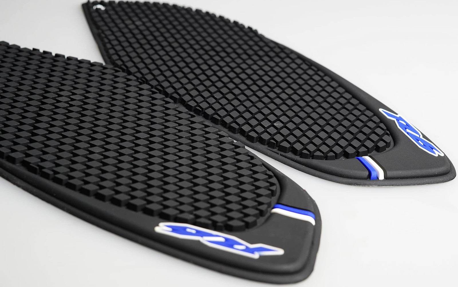 REVSOSTAR Real Carbon Fibre Tank pad, Anti Slip sticker for R6 600 2006-2016…