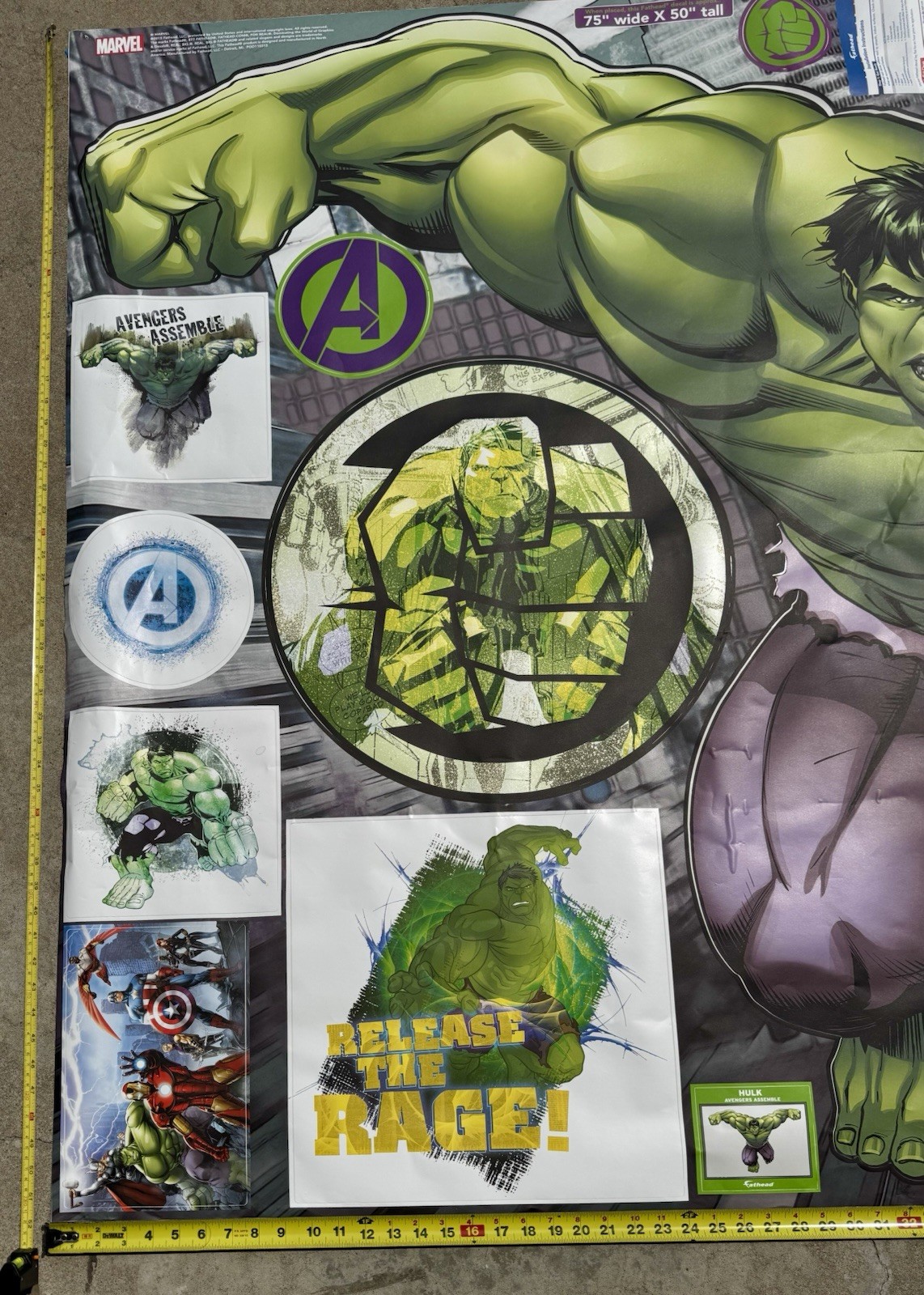 Marvel Avengers Hulk Fathead Giant Wall Decal 75” x 50” 2015 Complete Pre-Owned