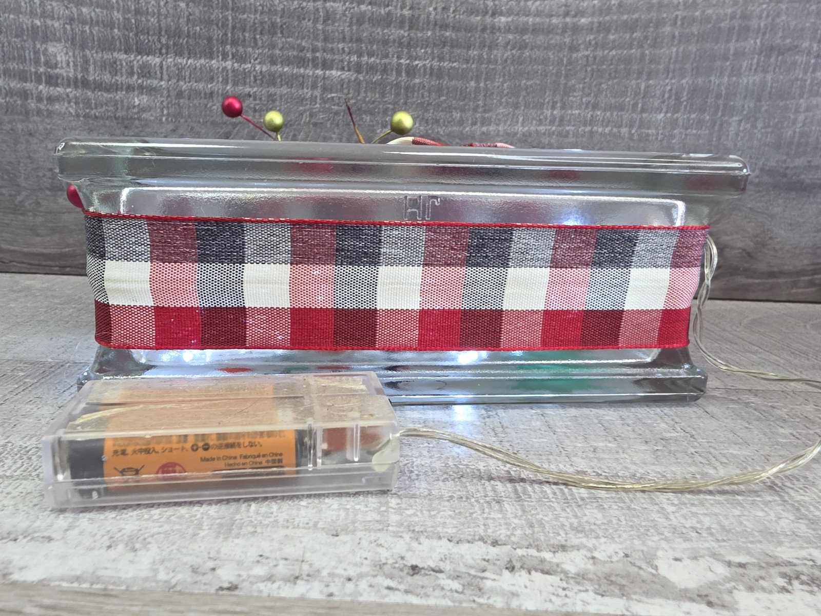 Handcrafted Christmas Penguin Glass Block 8x4x3" Lights Up O Christmas Tree g50