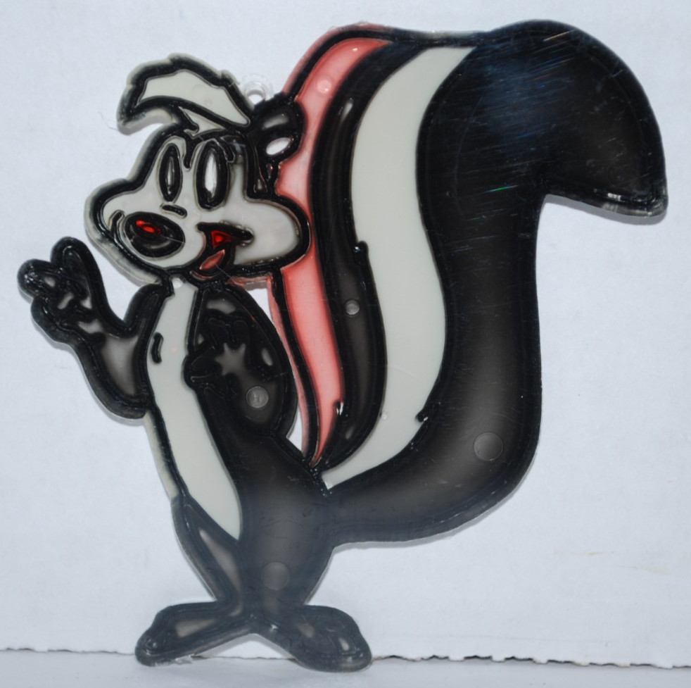 Suncatcher Pepe Le Pew Looney tunes Plastic Multicolor Approximately 3" X 3"