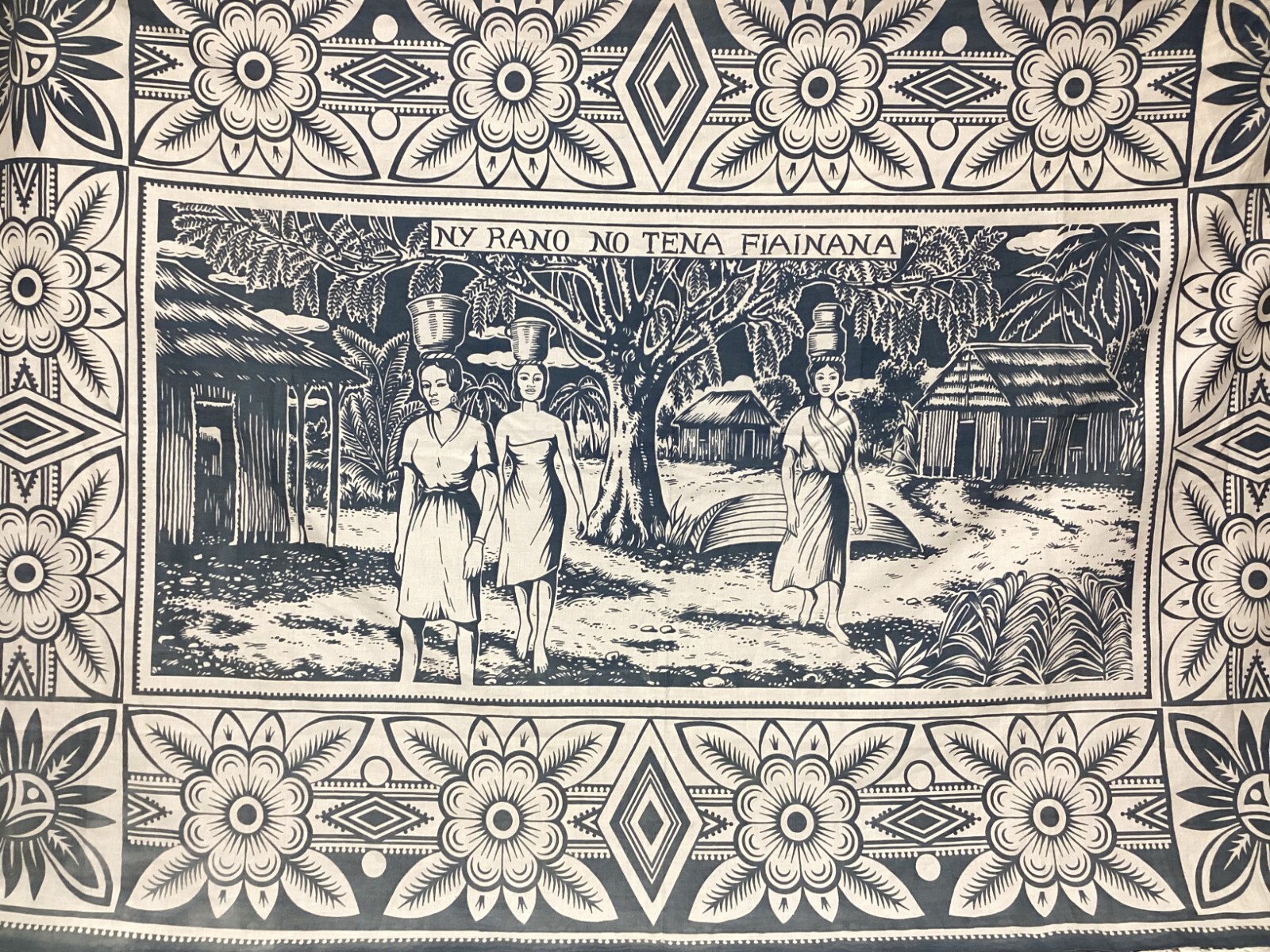 Wall Tapestry Canvas Madagascar ( CT01/19/8-21B ) THE LIVING WATER