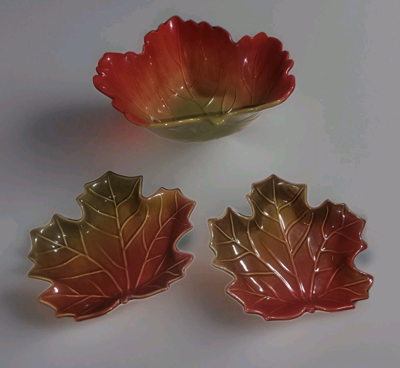 Lg Better Homes & Gardens Heritage Collection Harvest Leaf Bowl & 2 Platter Set