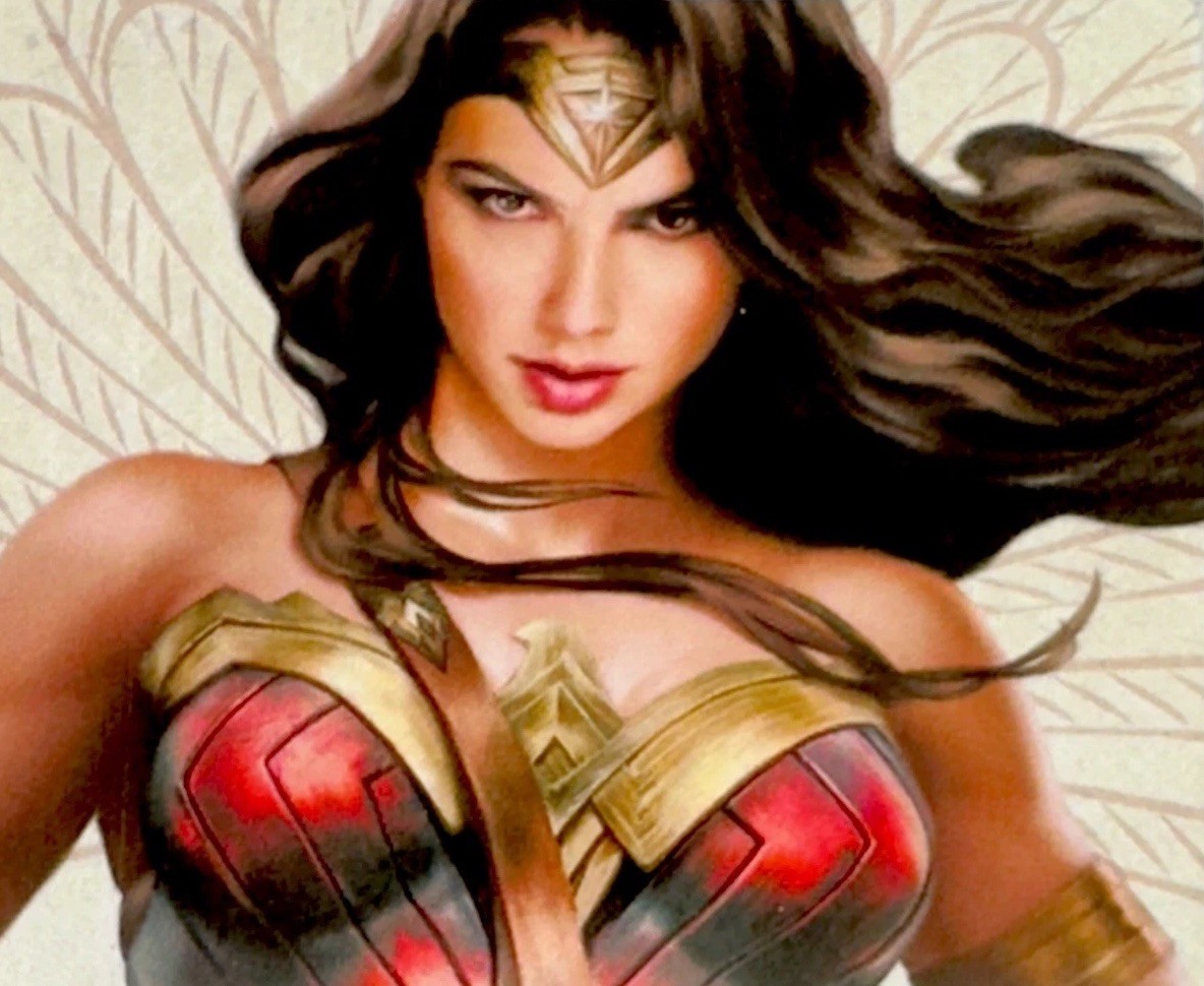 WONDER WOMAN STICKER✨💋⭐️❤️⭐️💋✨2 1/2”✨SEXY & CUTE✨LONG HAIR✨WONDERFUL✨🌟💛💫