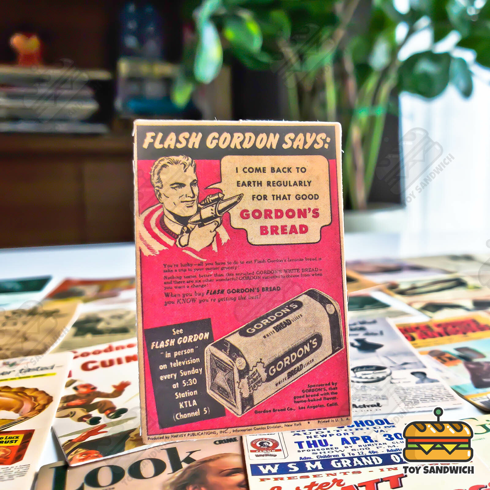 50 pcs "Retro Vintage Posters" Sticker Pack Flash Gordan Pinup 50s 60s 70s Decal