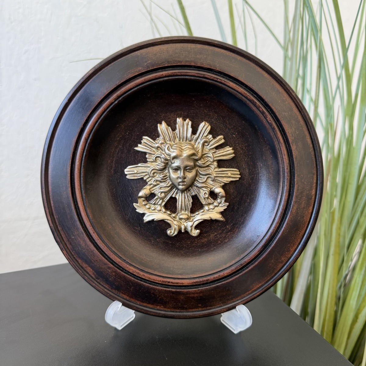 Vintage Mythology Wall Plaque Wood Round Panel Classical Face Relief Decor