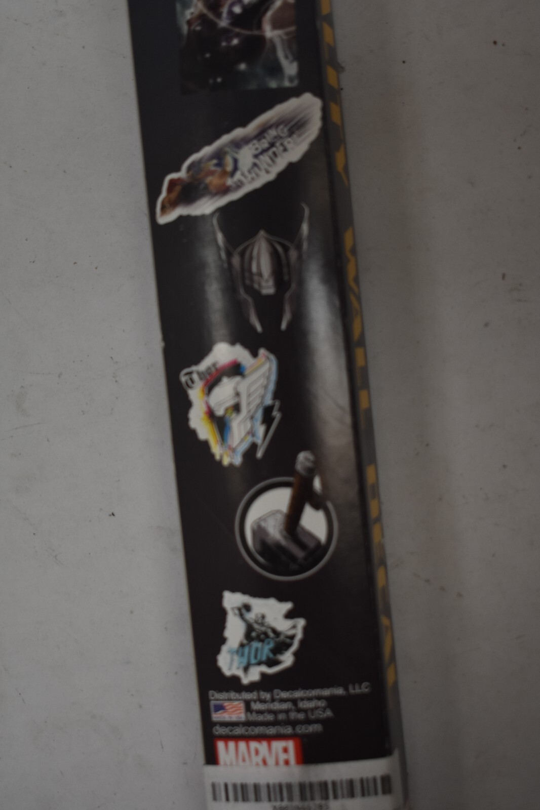 Decalcomania Marvel 10 Piece Thor Wall Decals w 3D Augmented Reality Interaction