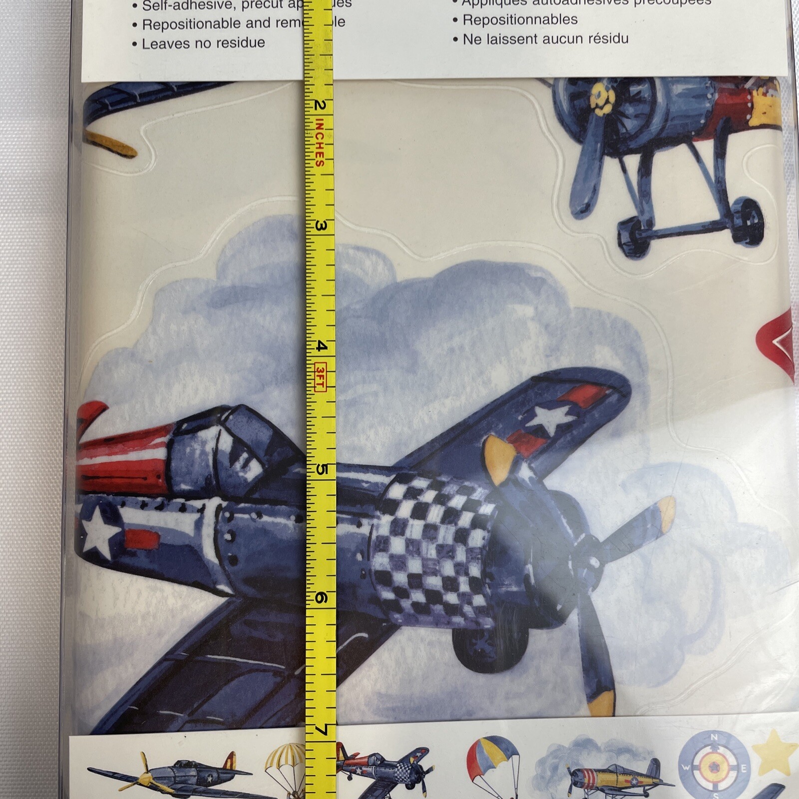Bombay Kids – Bedroom Wall Appliques – Airplanes/ Parachutes /Military 40 Pieces