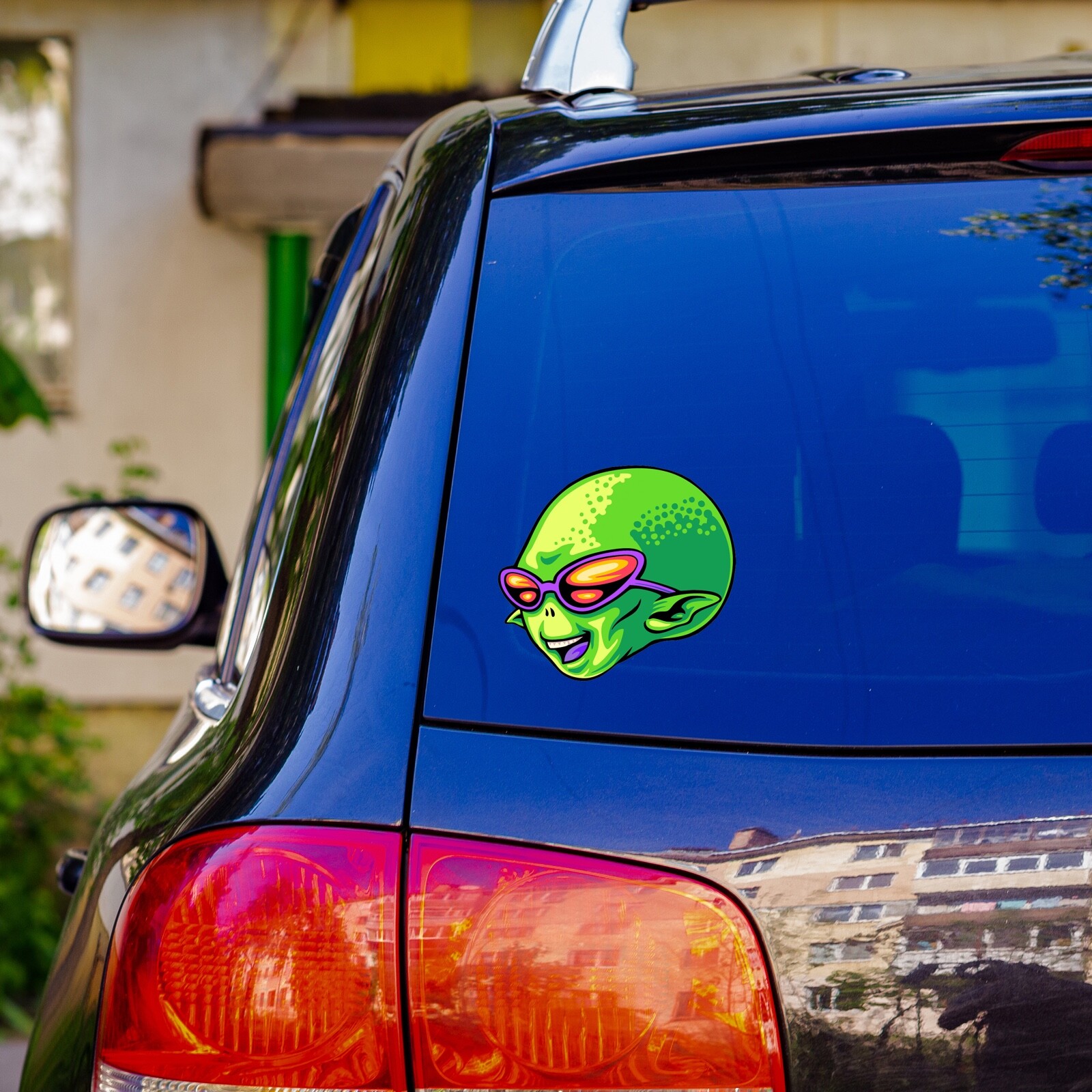 Cool Funny Alien Head Decal Sticker Face Space Area 51 Vinyl Die Cut Car