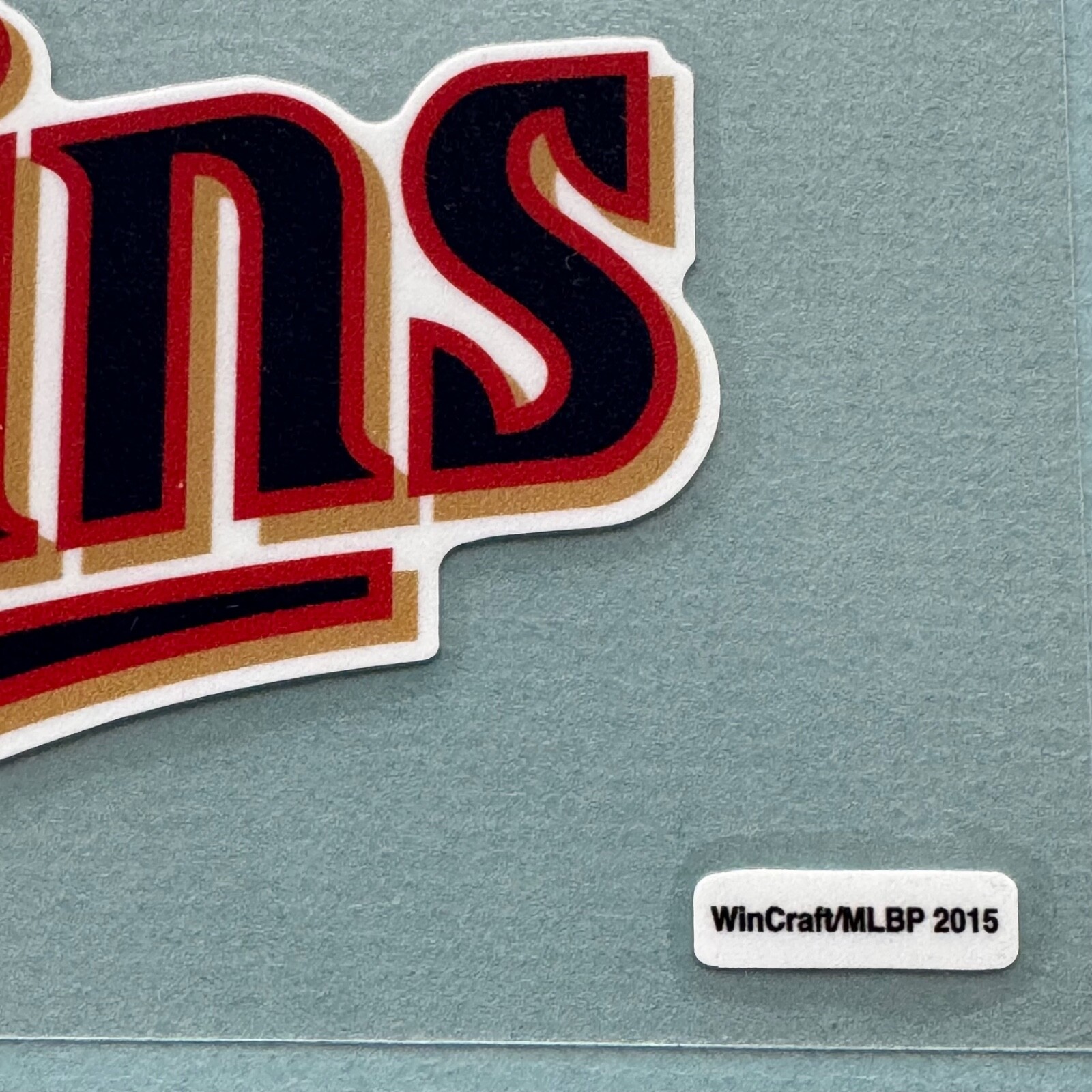 Wincraft MLB Minnesota Twins WCR40451015 Perfect Cut Decals 3" x 10"