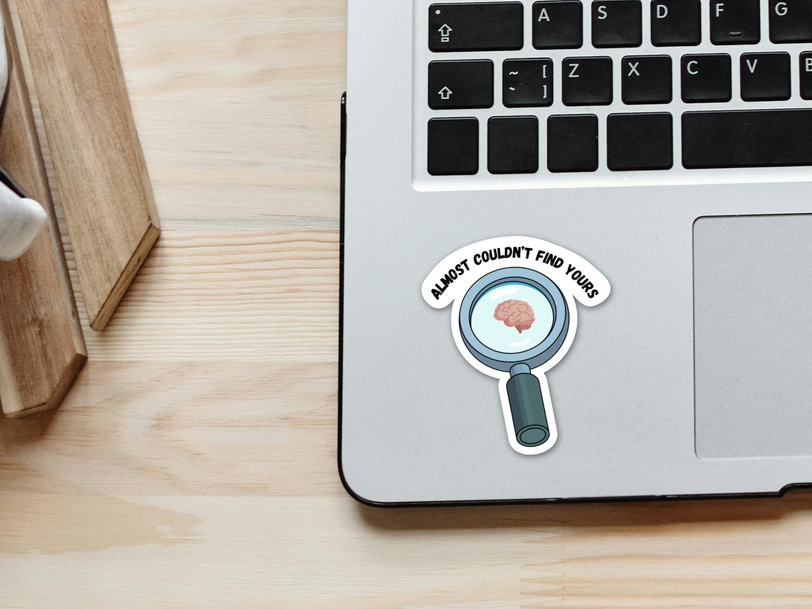 Dumb Brain Magnifying Glass – Funny Vinyl Die Cut Sticker, Waterproof Decal