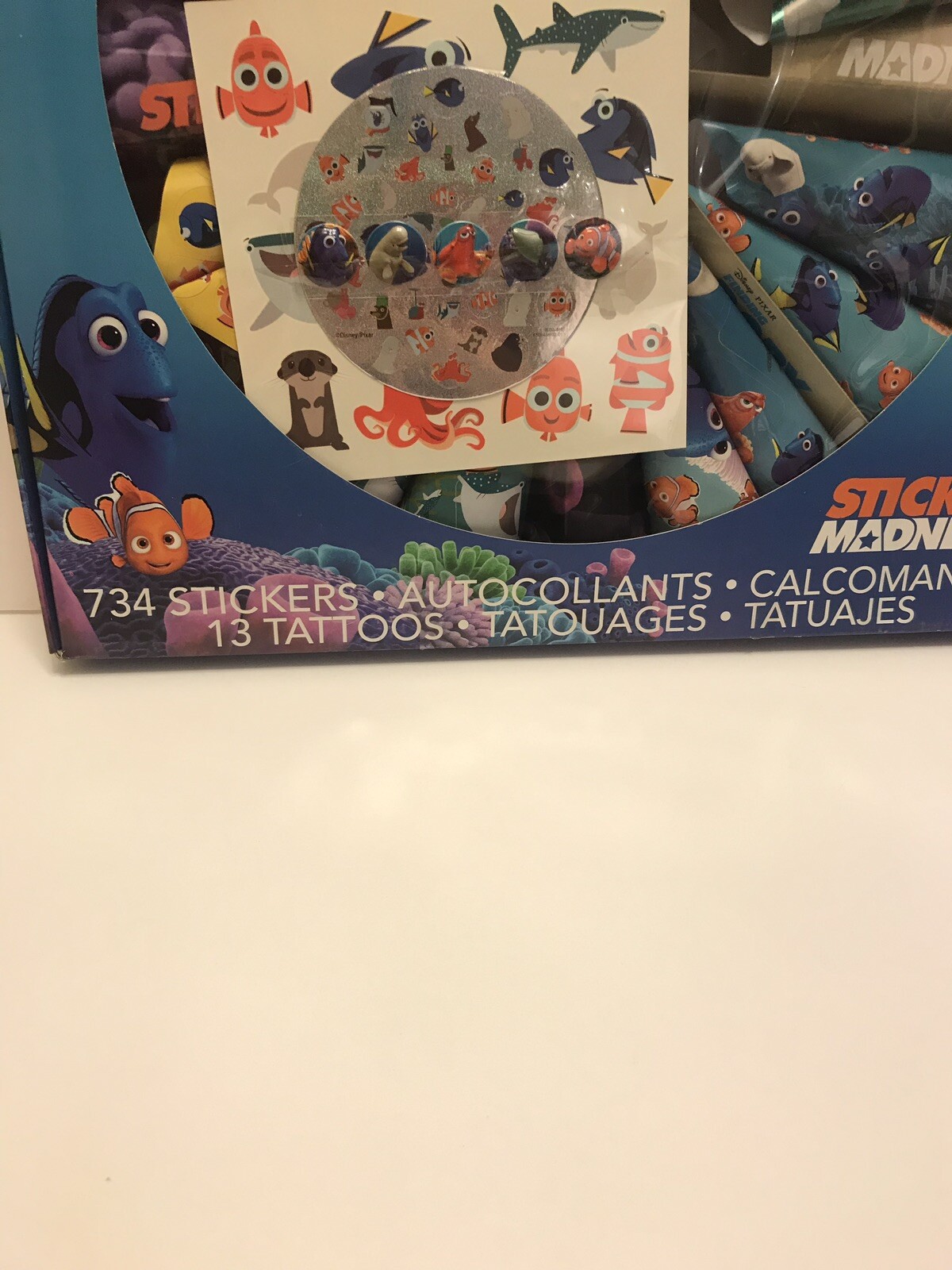 Disney – Finding Dory – Sticker Madness734 Stickers 13 Tattoos In 15X15 Box- New