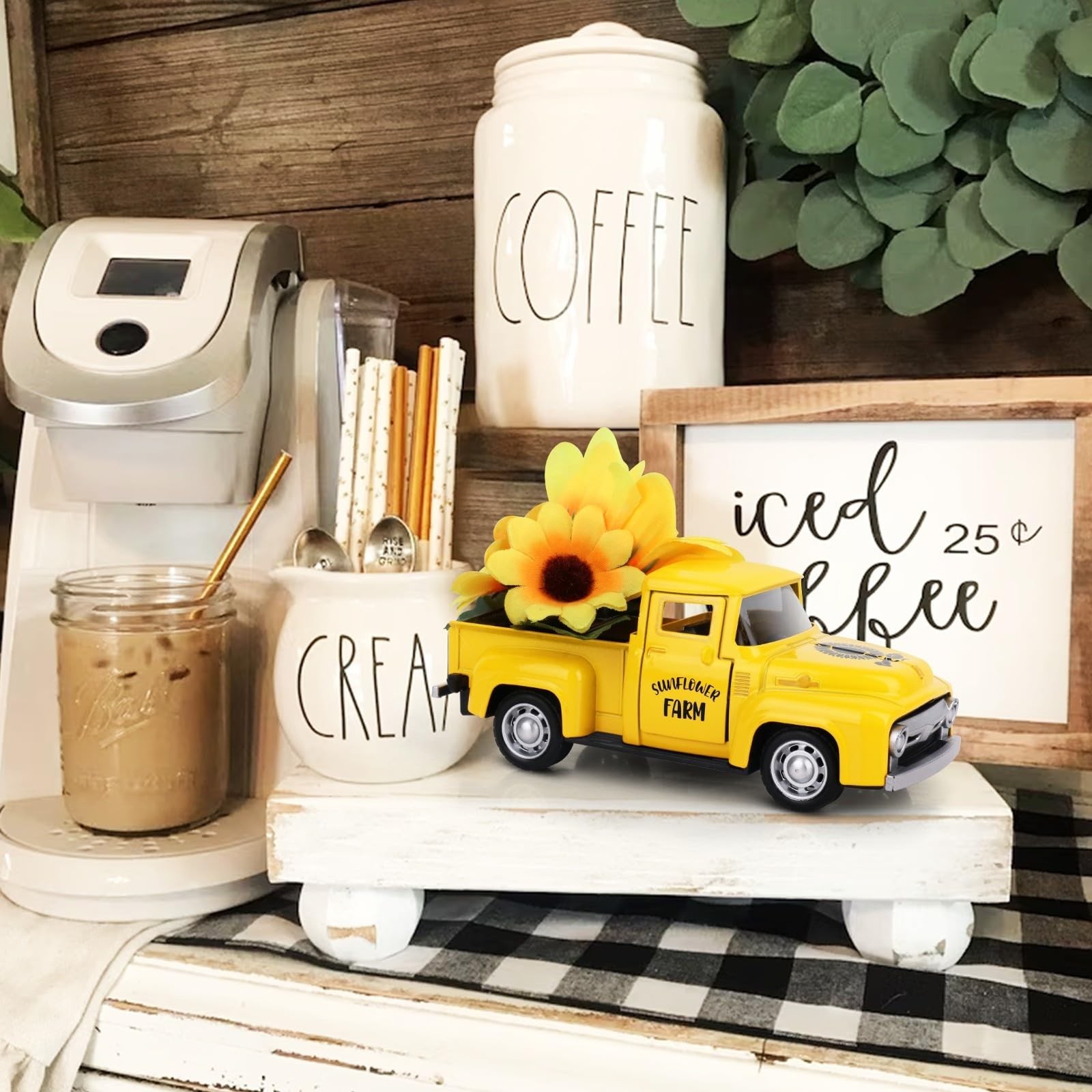 Sunflower Vintage Metal Truck Mini Metal Farm Truck Decor with Sunflower Bouq…