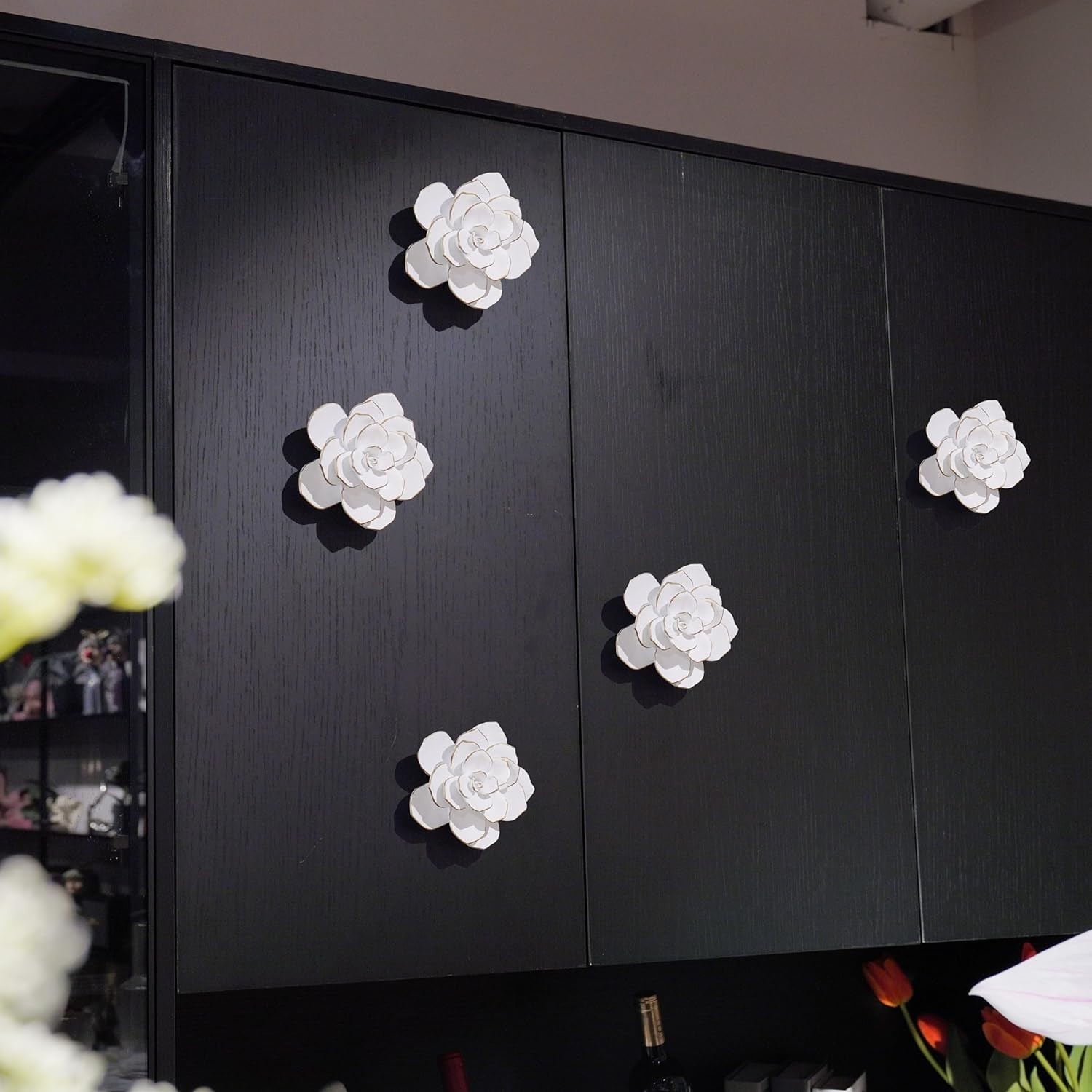 Resin Flower Wall Decor, Rustic 3D Sculpture for Bathroom, Living Room, Bedroom