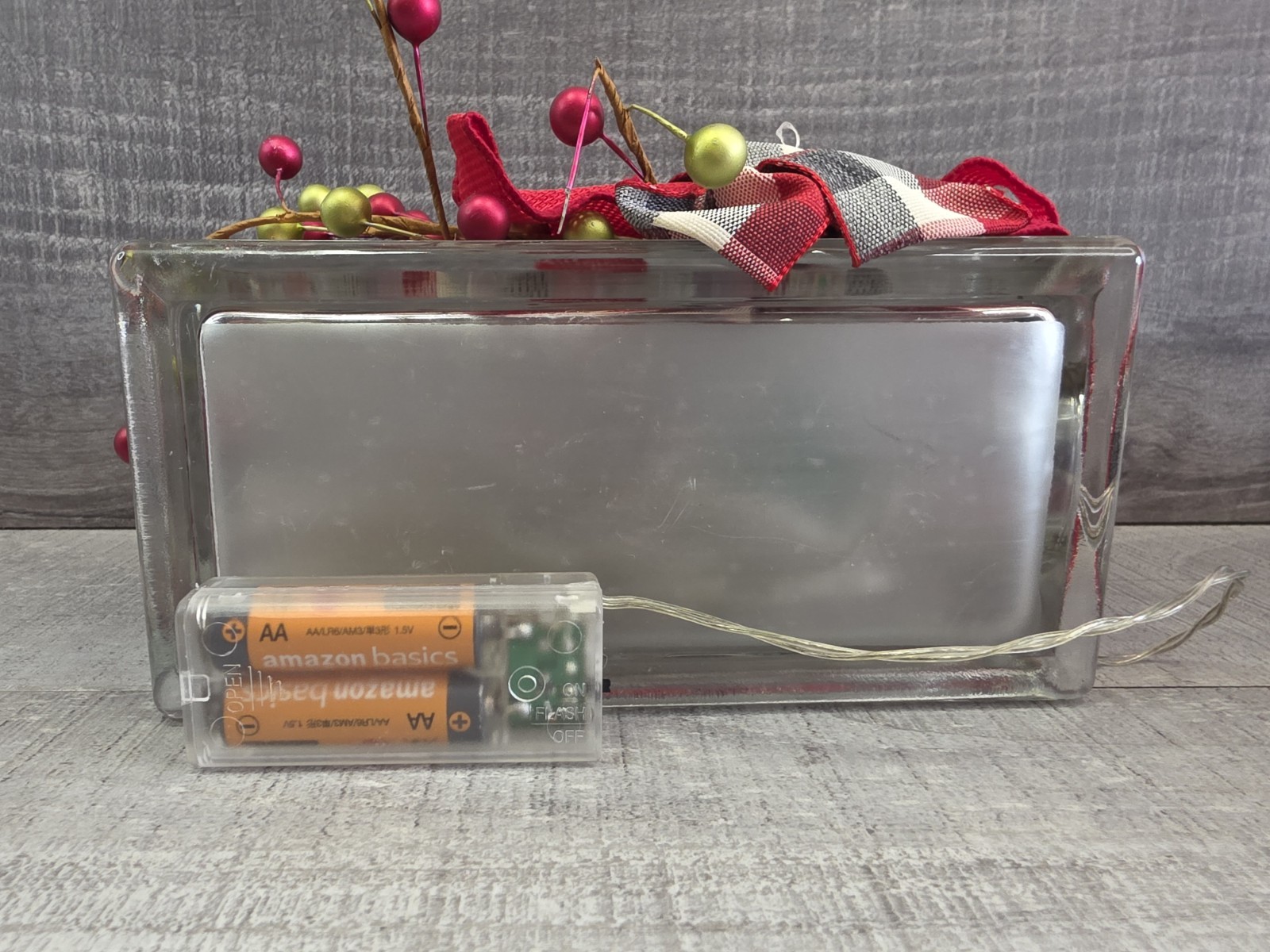 Handcrafted Christmas Penguin Glass Block 8x4x3" Lights Up O Christmas Tree g50