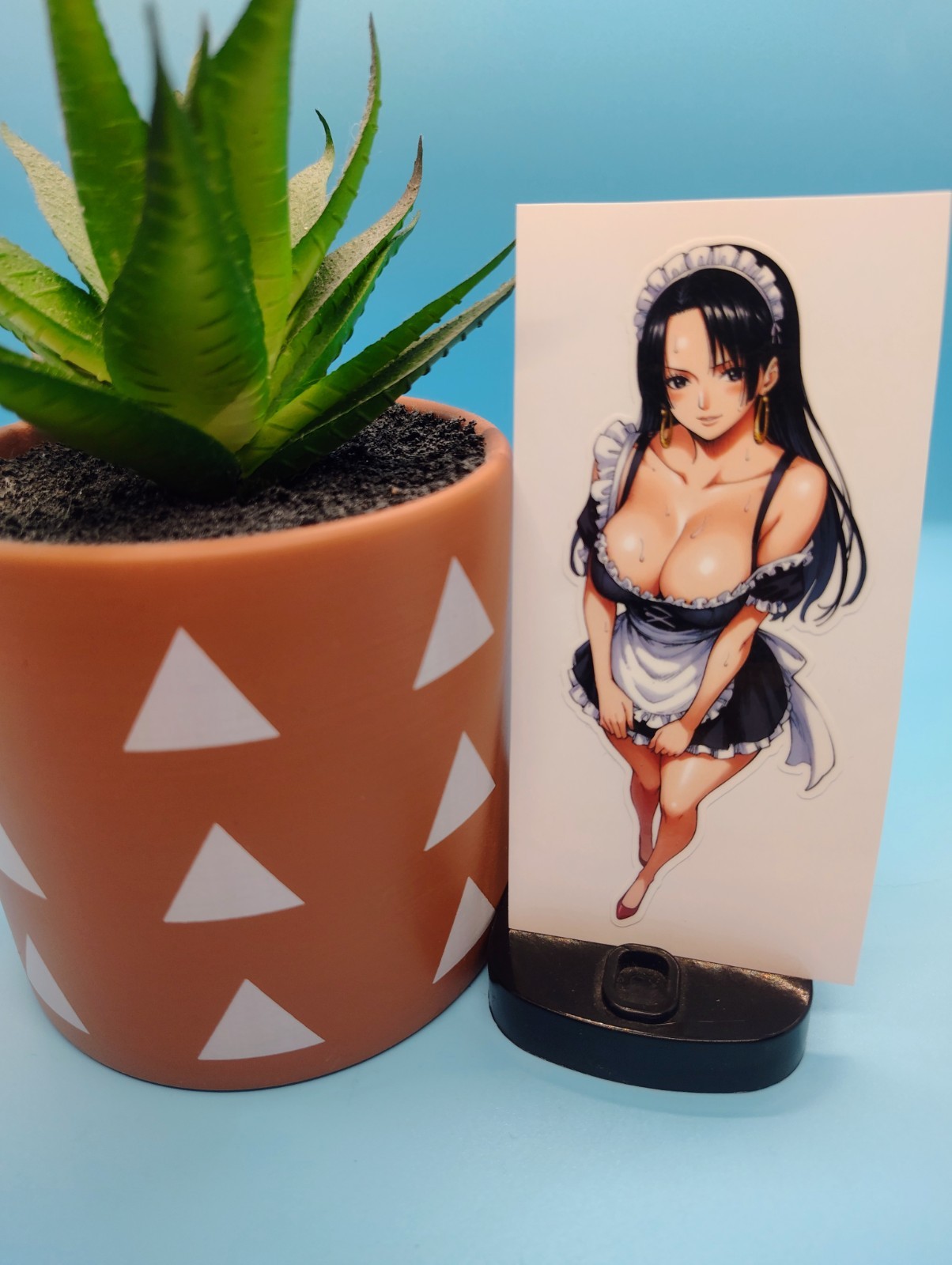 (4.5 Inches) One Piece – Boa Hancock (Maid #2) – Water-Resistant Vinyl Sticker