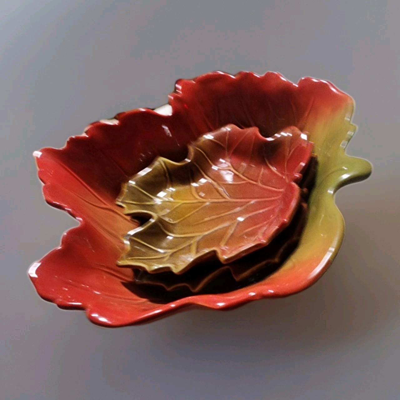 Lg Better Homes & Gardens Heritage Collection Harvest Leaf Bowl & 2 Platter Set