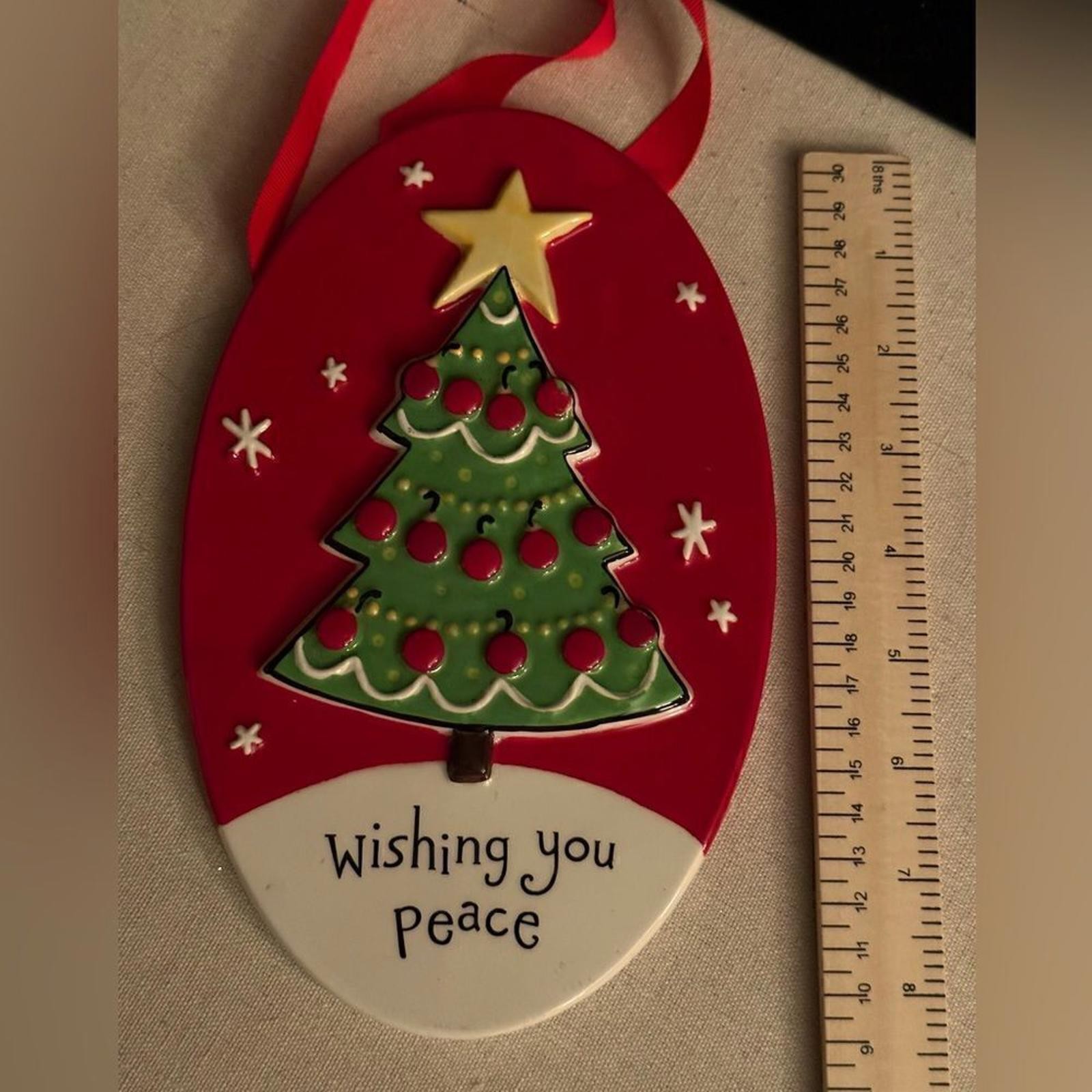 Grasslands Road Vintage Christmas oval wall plaque w raised Christmas tree