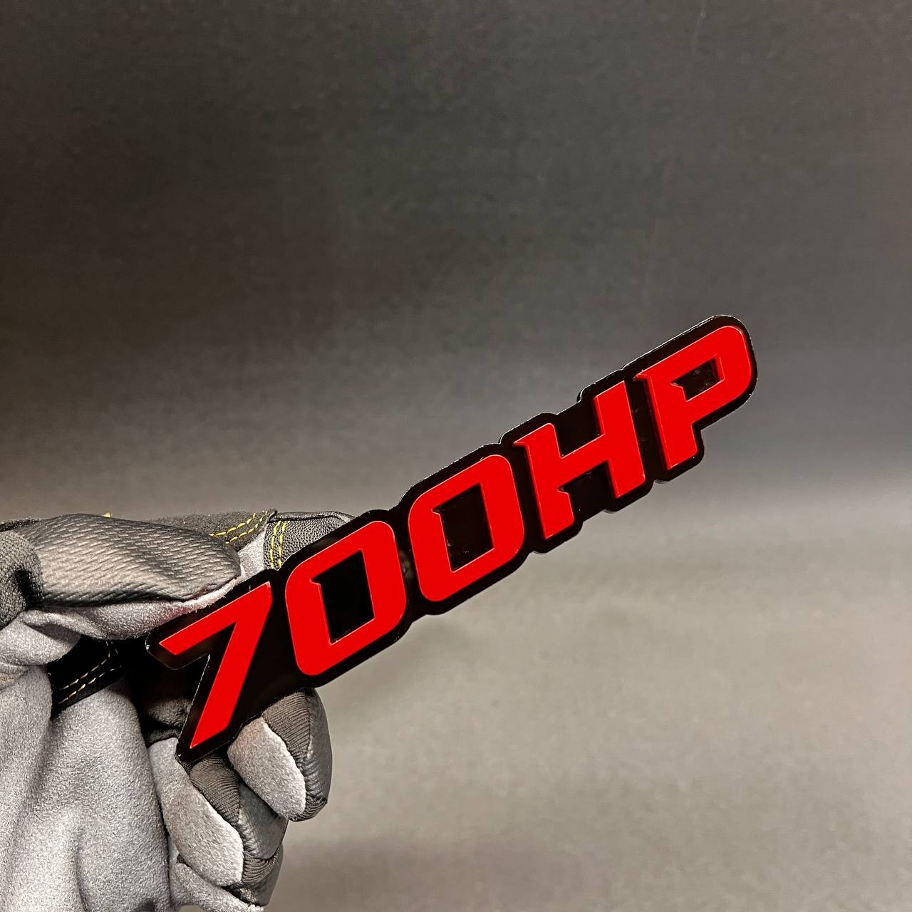 1X 700 HP Custom 3D Car Emblem Multicolor Acrylic Car Badge Decal BLACK – RED