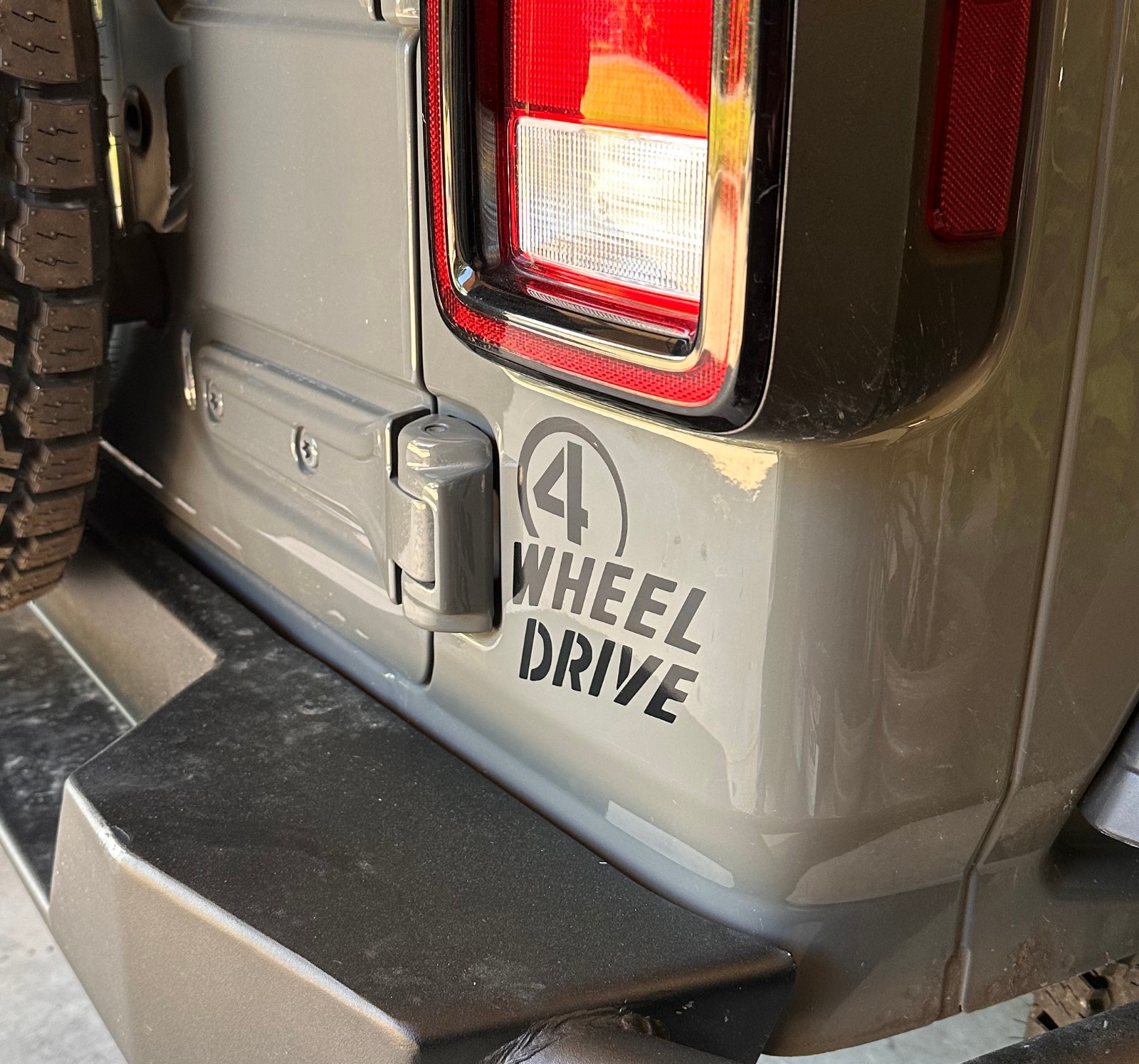 4 Wheel Drive Vinyl Decal Sticker Off Road 4×4 Truck Trail Vehicle Window