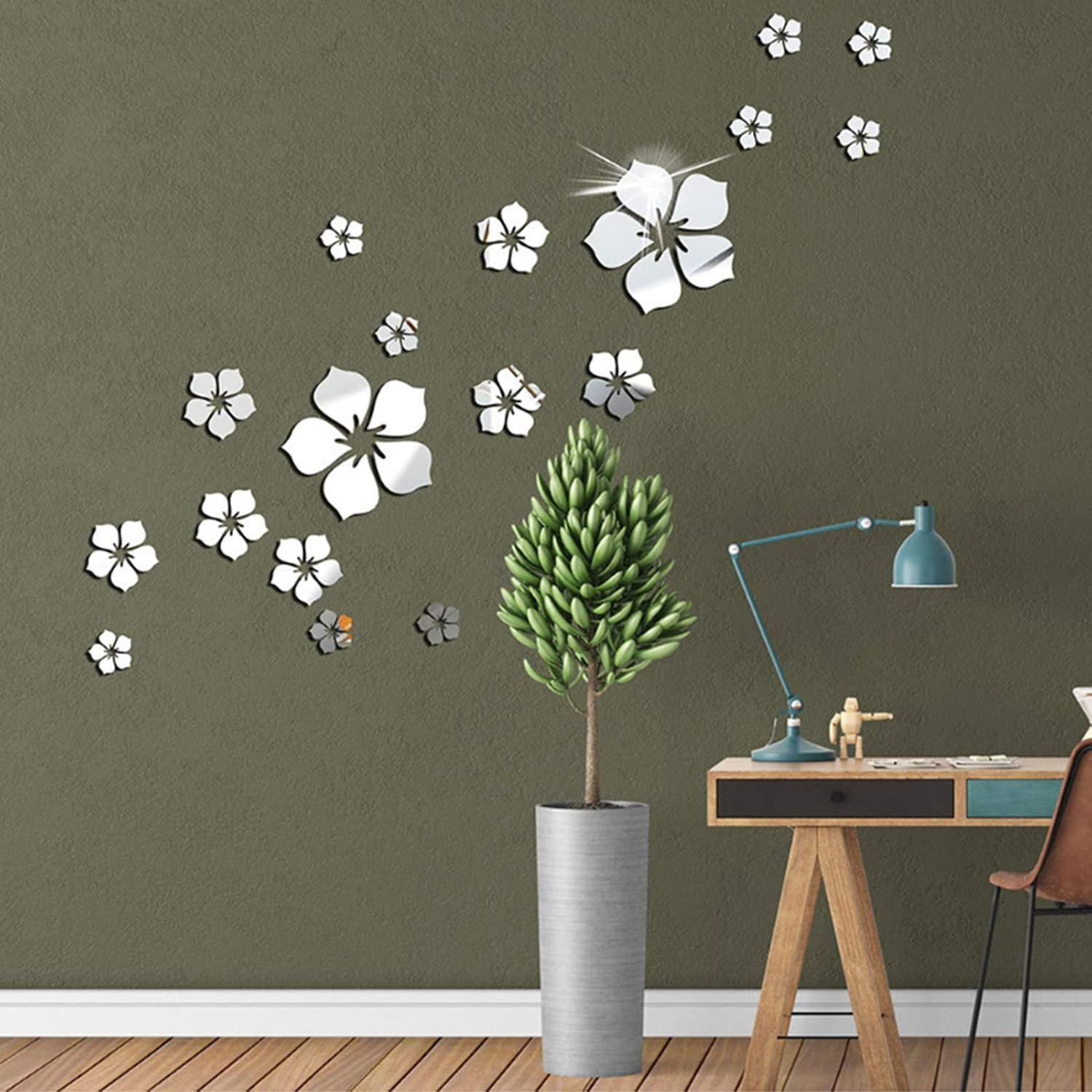18Pcs Acrylic Mirror Wall Sticker Decal for Home Living Room Bedroom Decor 3D Fl