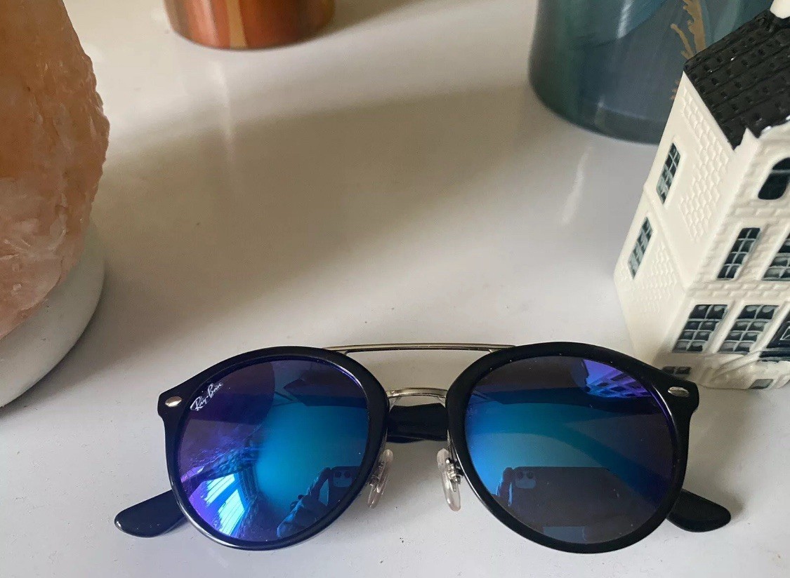 Ray Ban SMALL TRANSPARENT Sticker – Qty1 – (Tracked delivery – UK Only)