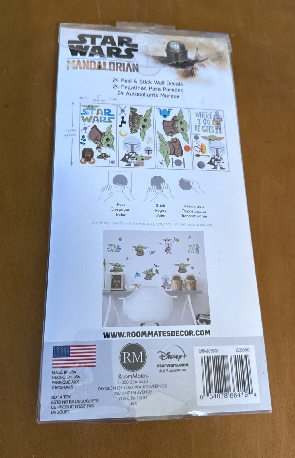 Roommates Baby Yoda Grogu Illustrated Peel and Stick Wall Decals RMK4805SCS