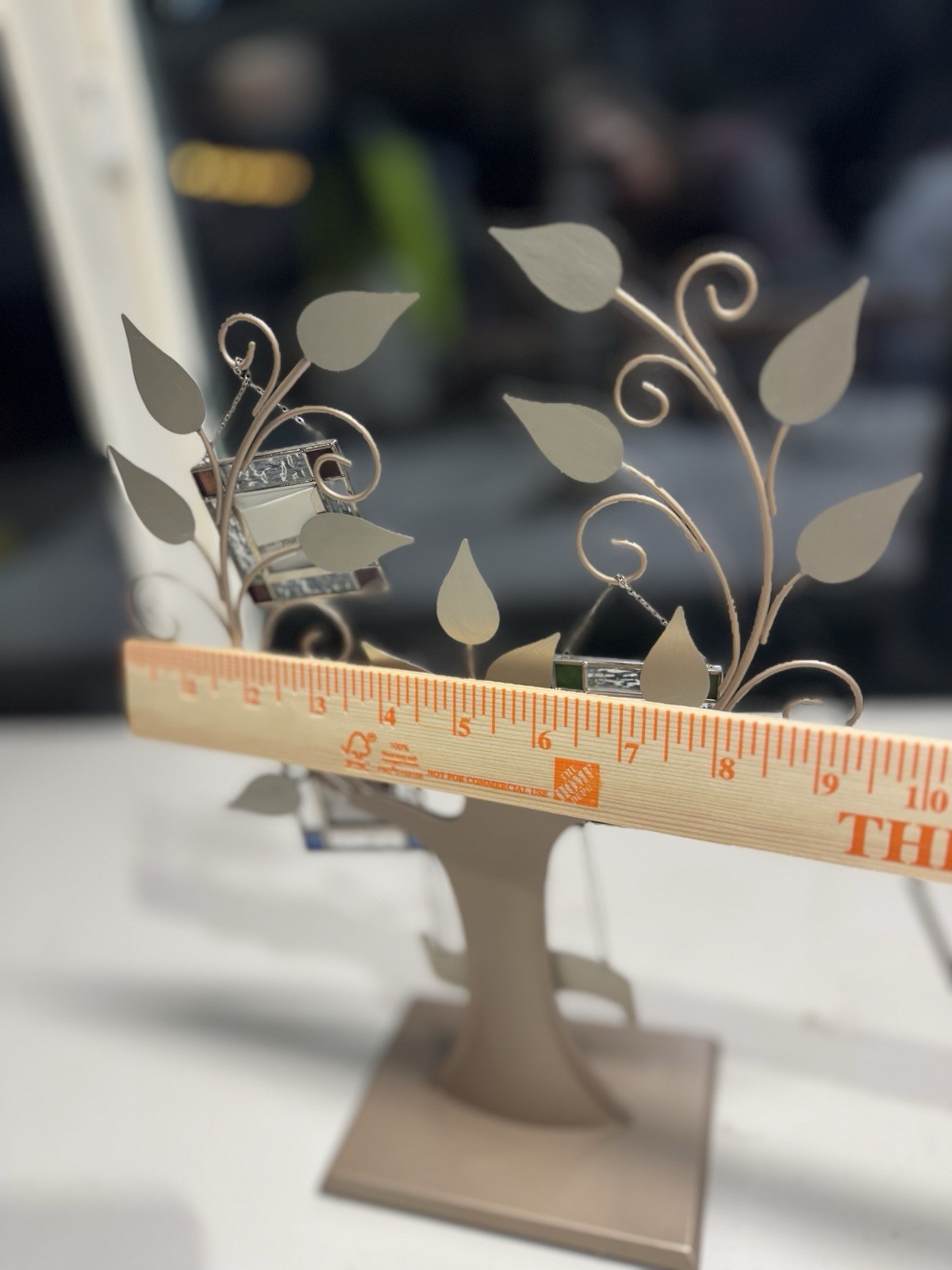 Hallmark Metal Photo Tree Frame – 3Hanging Frames – ©2004Size: OS Hallmark