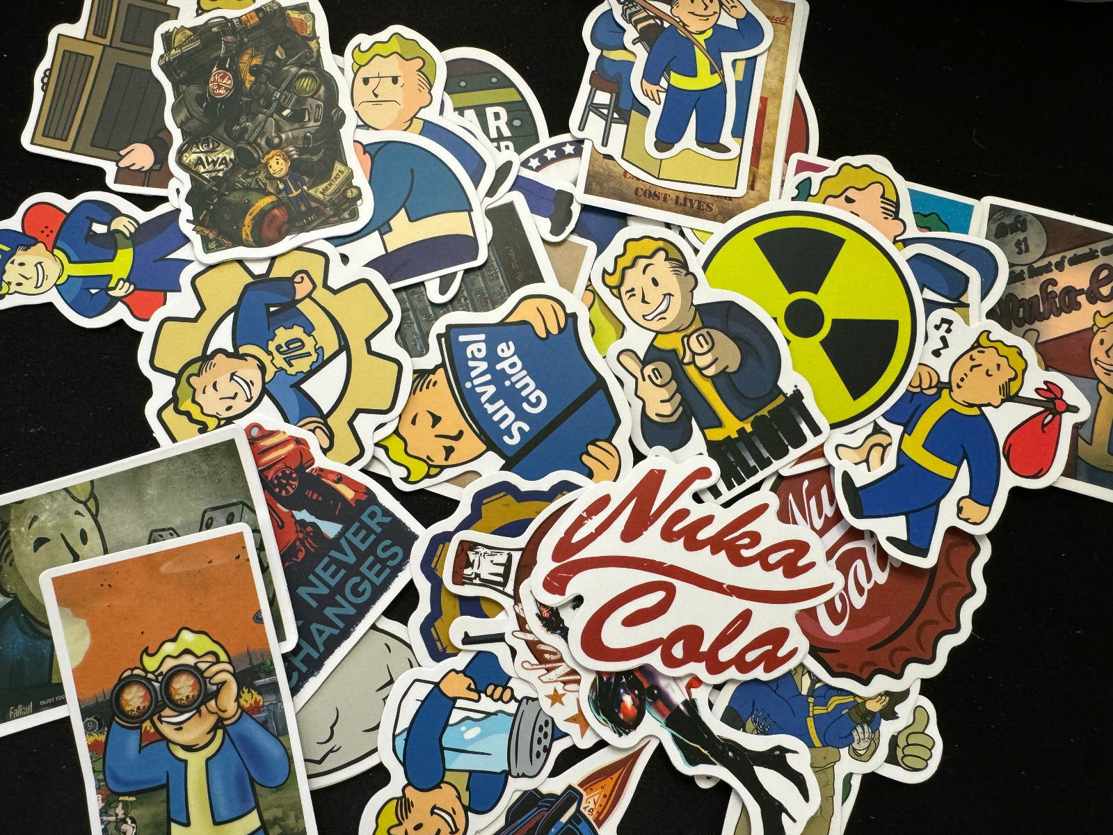 Video Games Stickers -Lot Of Random 15 – Super Mario – Pokemon – Fortnite & More