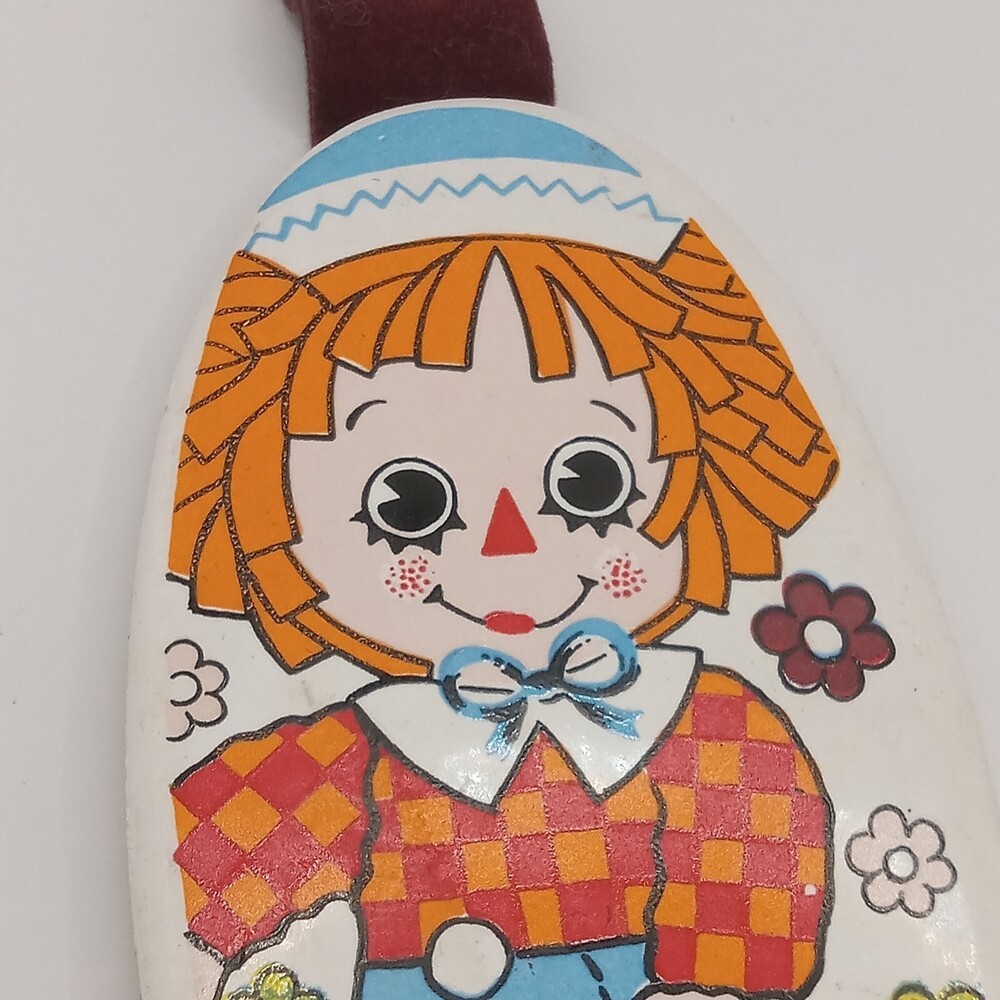 RAGGEDY ANDY Boy Ceramic Wall Ribbon Plaque Enesco 6 In Vtg Japan Nursery
